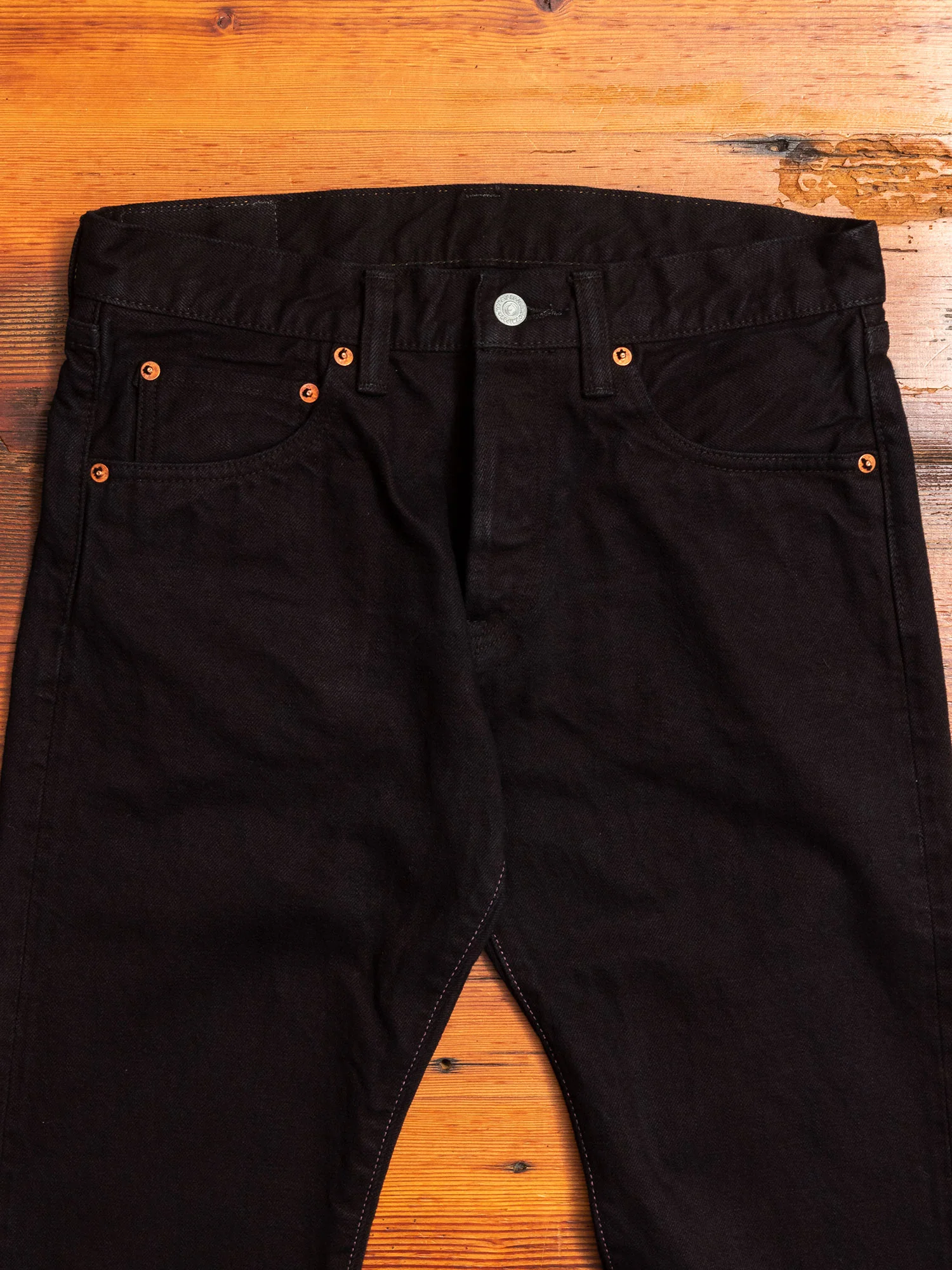 0306SP-OD "Black Overdye" 15.7oz Selvedge Denim - Tight Tapered Fit - Image 4
