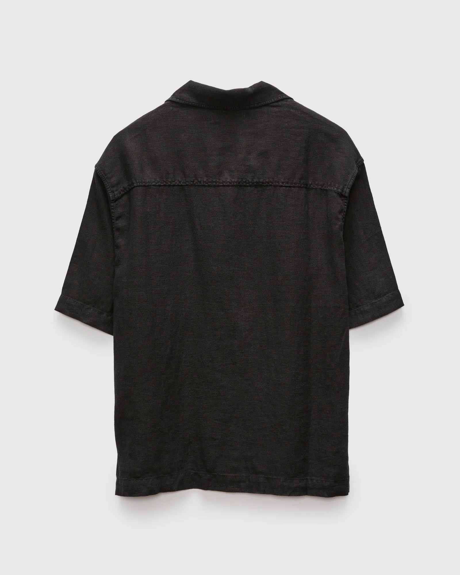 Linen Bowling Short Sleeve Shirt in Deep Black - Image 3