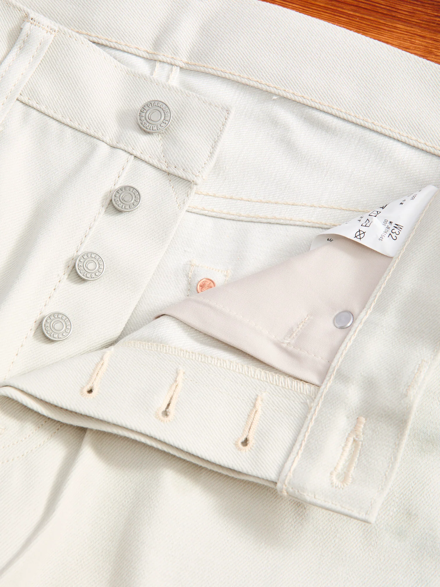 0605-IVO "Ivory" 13oz Selvedge Denim - Natural Tapered Fit - Image 9