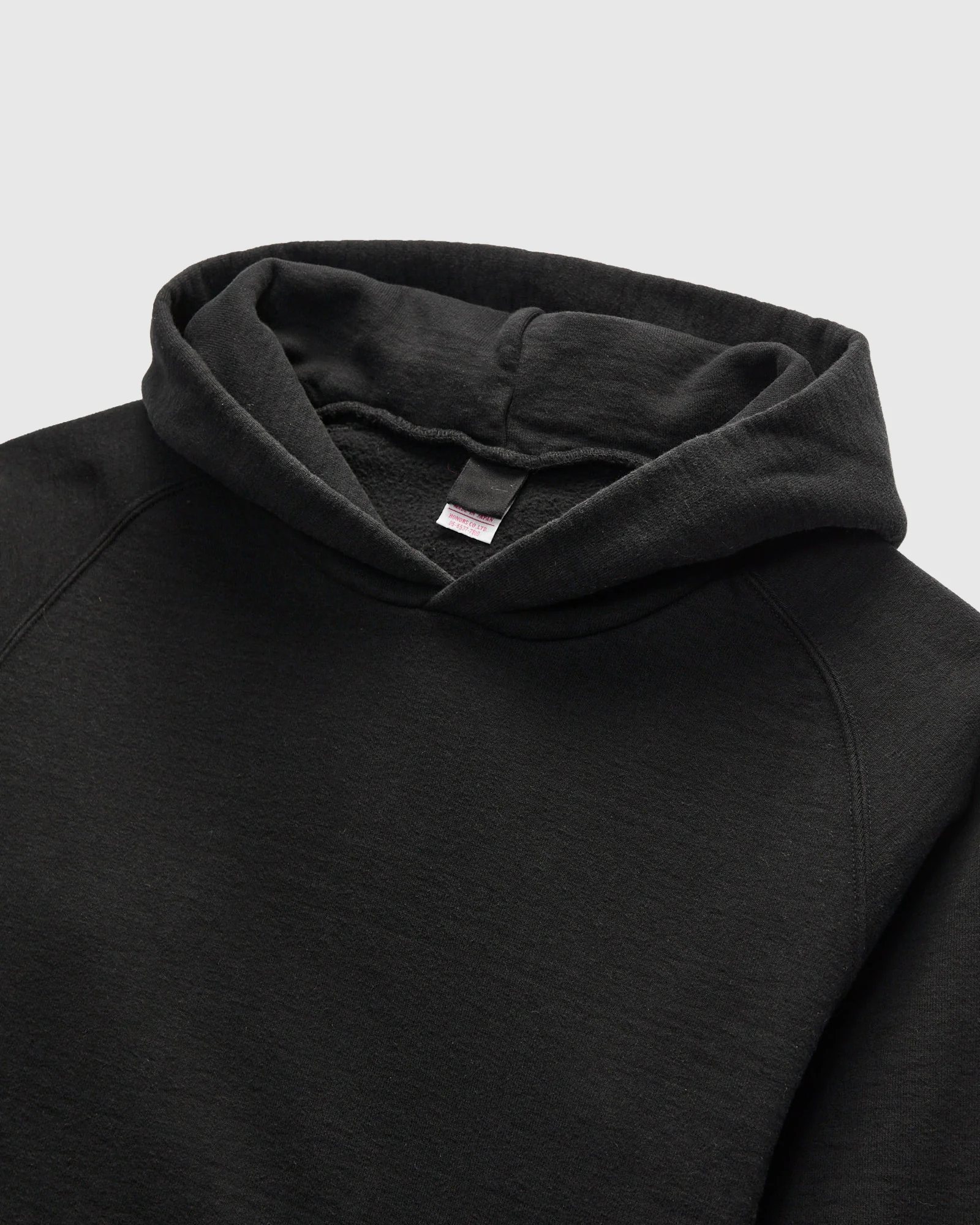 13.5oz Heavyweight Pullover Hoodie in Black - Image 3