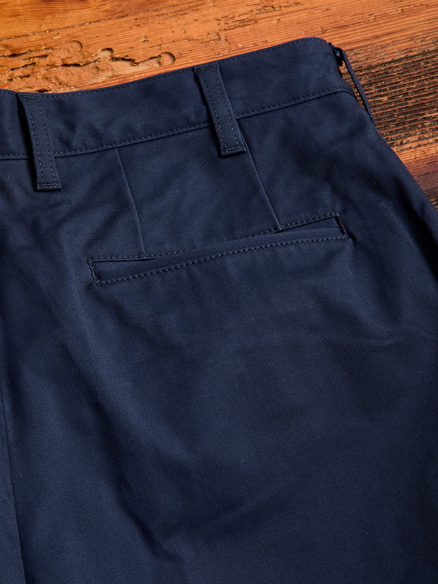 2-Pleat Twill Trousers in Navy - Image 5