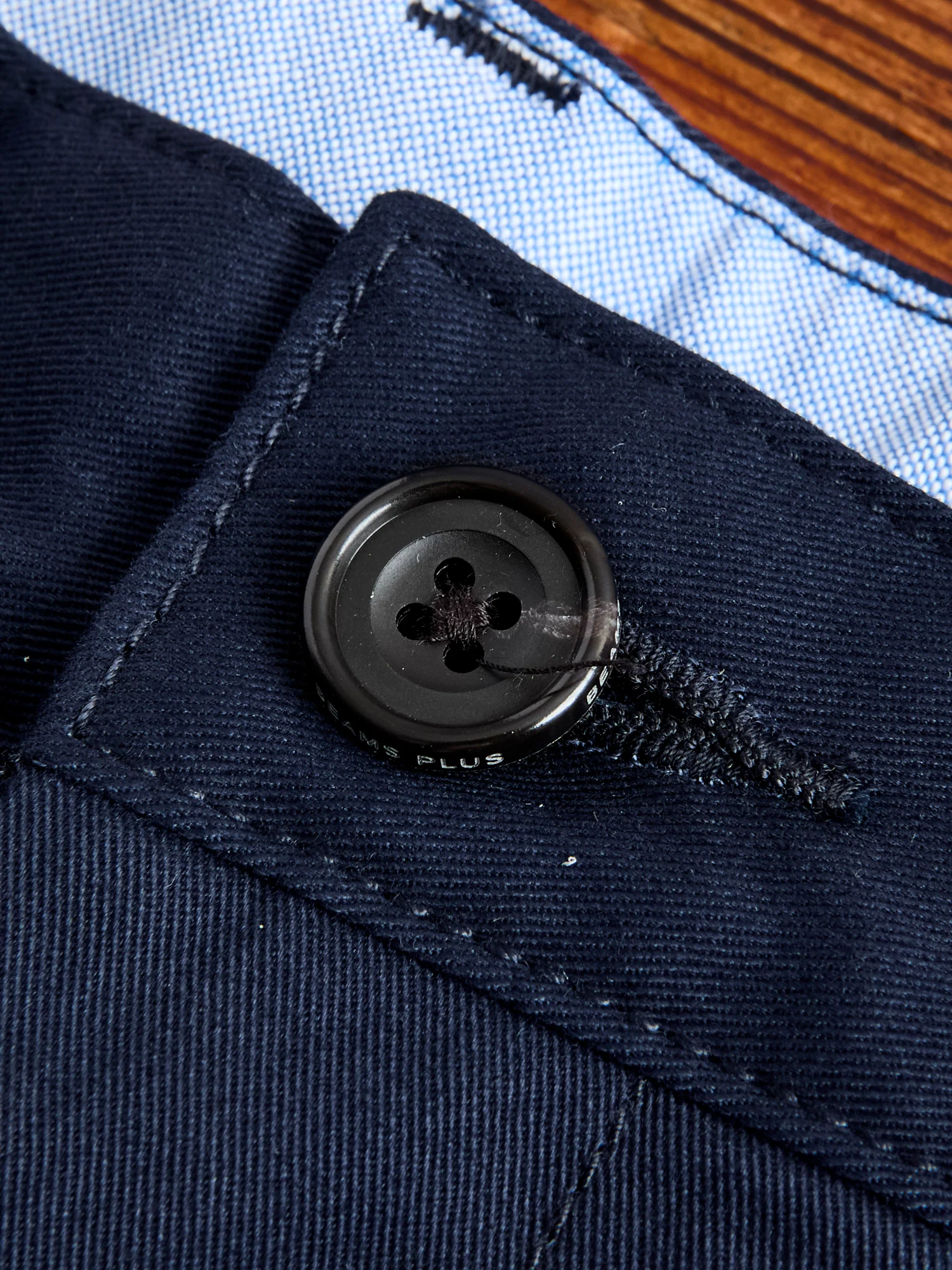 2-Pleat Twill Trousers in Navy - Image 7