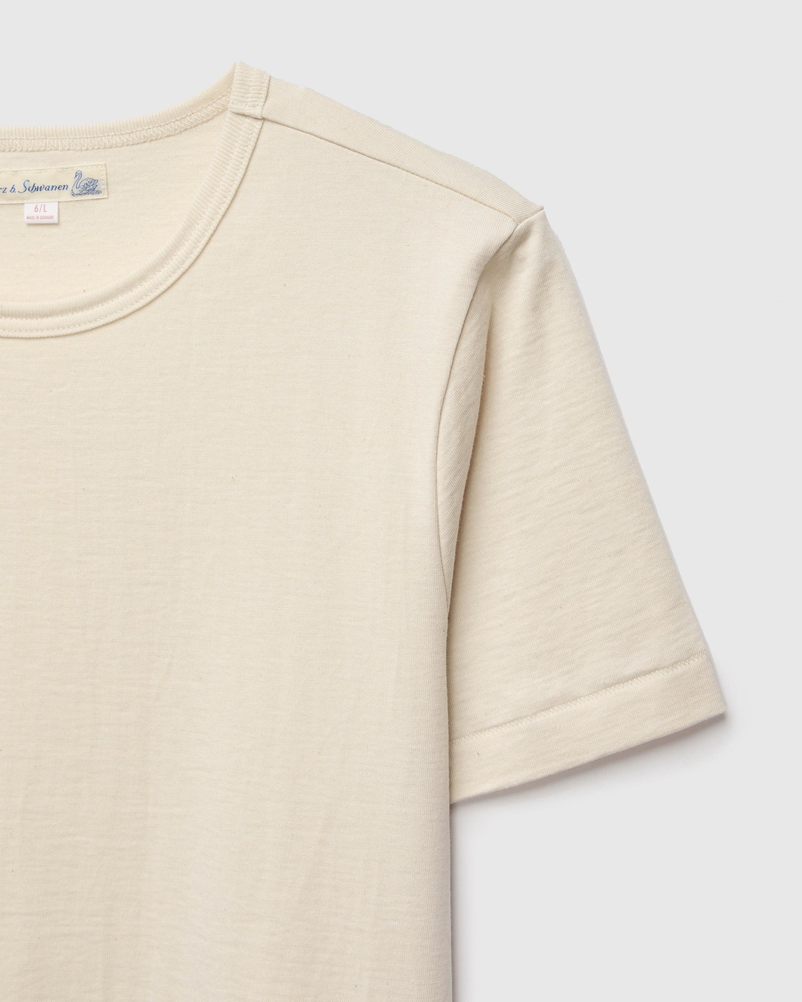 215 "Good Originals" Heavyweight 7.2oz Loopwheel T-Shirt in Natural - Image 3