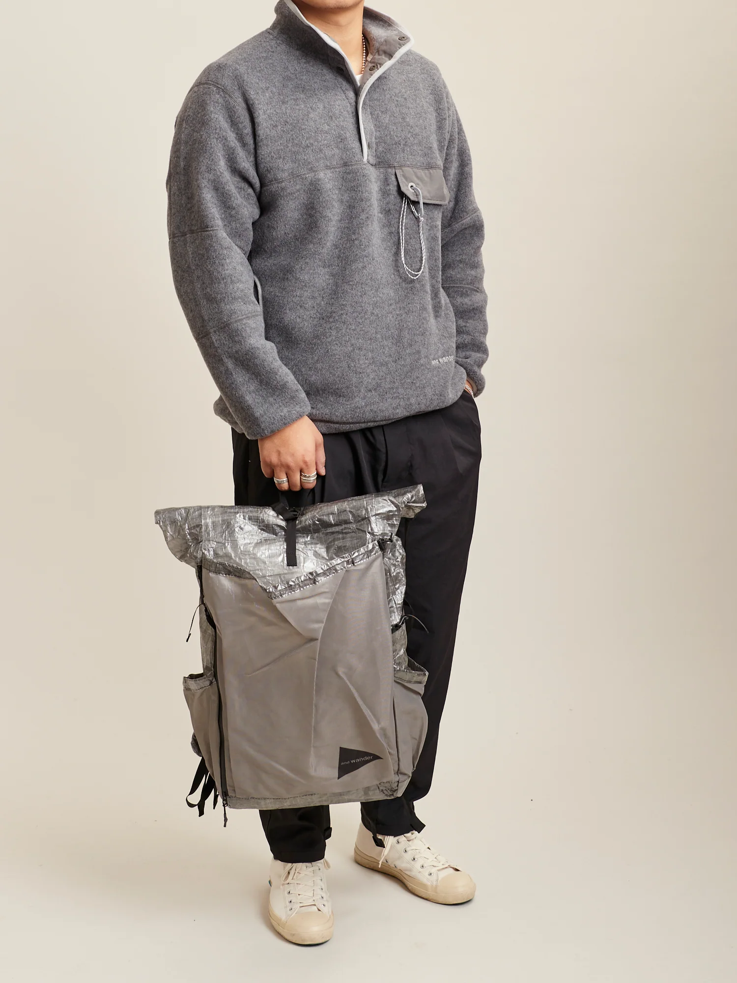 25L Dyneema Backpack in Charcoal - Image 11