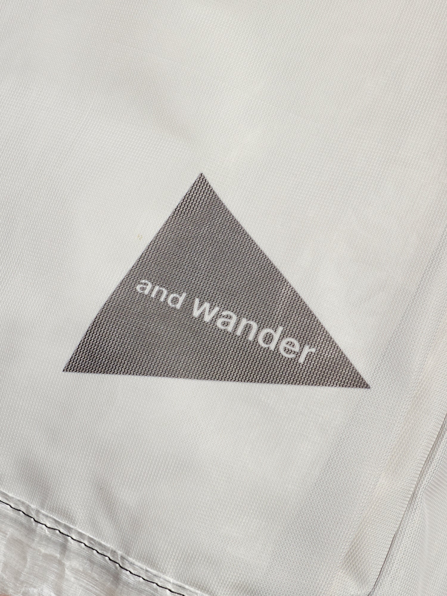 25L Dyneema Backpack in Off White - Image 9