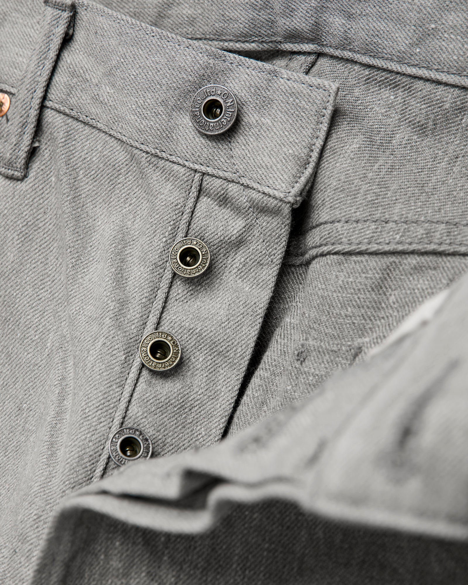 622-Moku "Heather Grey" 11oz Selvedge Denim - Relaxed Tapered Fit - Image 10
