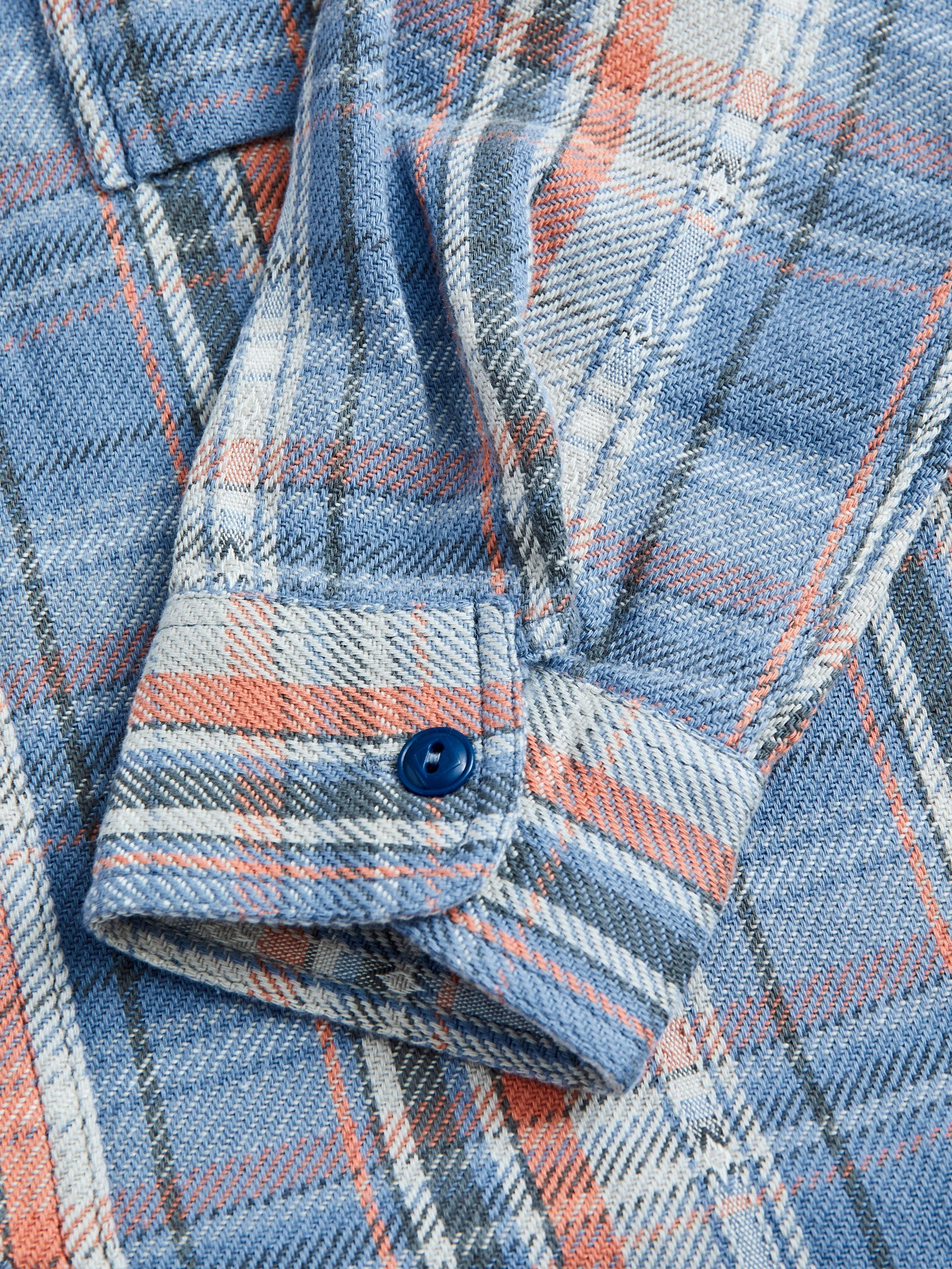 750WS Heavy Flannel Shirt in Blue - Image 8