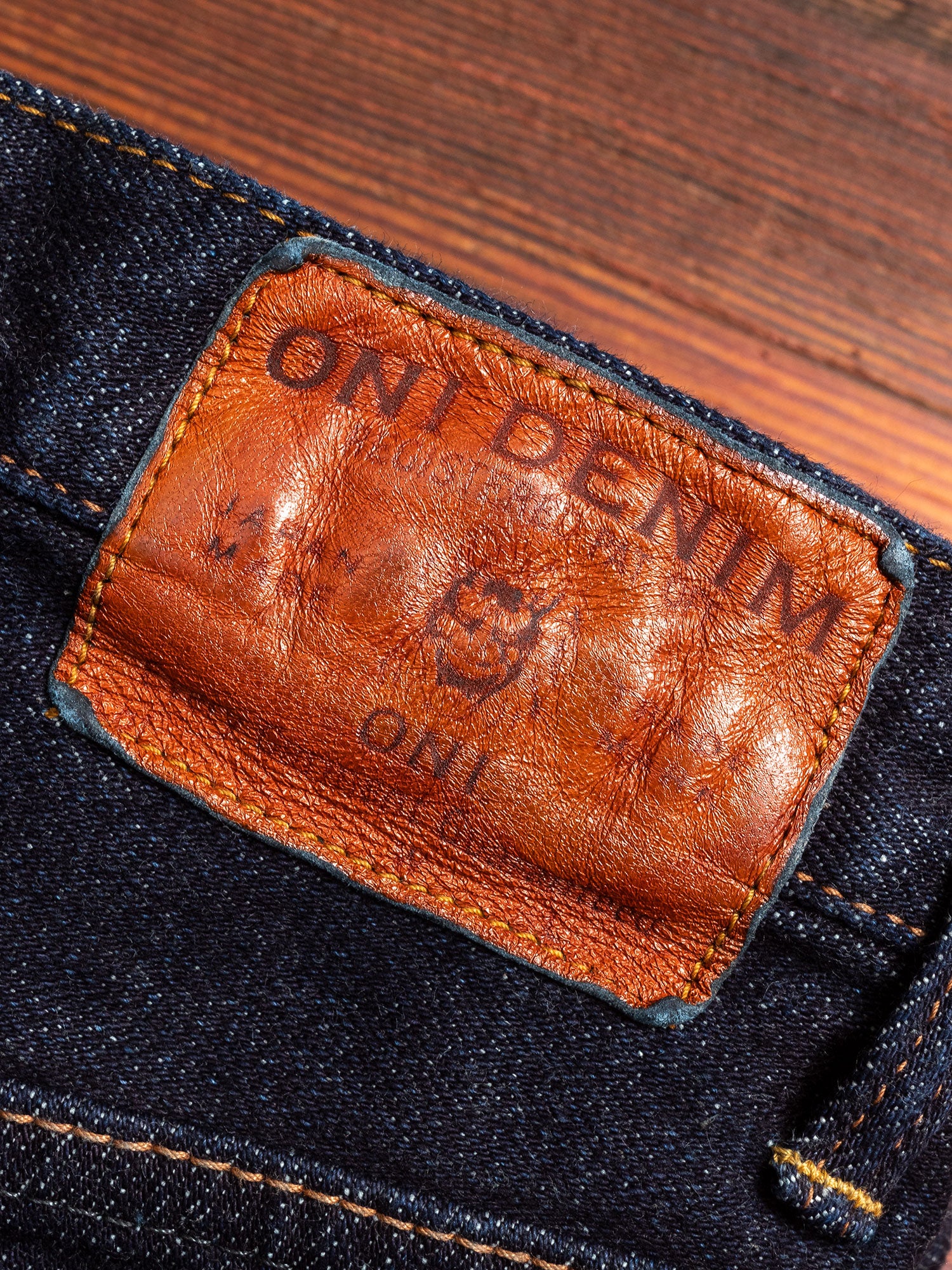 922S-LGY "Grey Overdye" 15oz Stretch Selvedge Denim - High Tapered Fit - Image 3