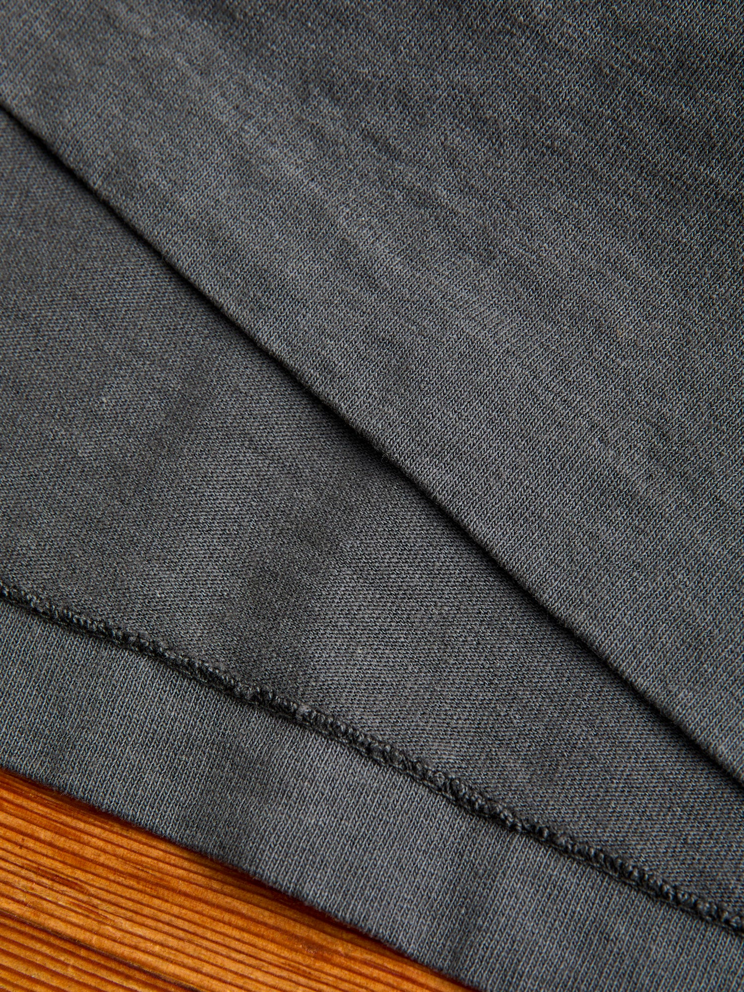9oz Pocket T-Shirt in Midnight - Image 6