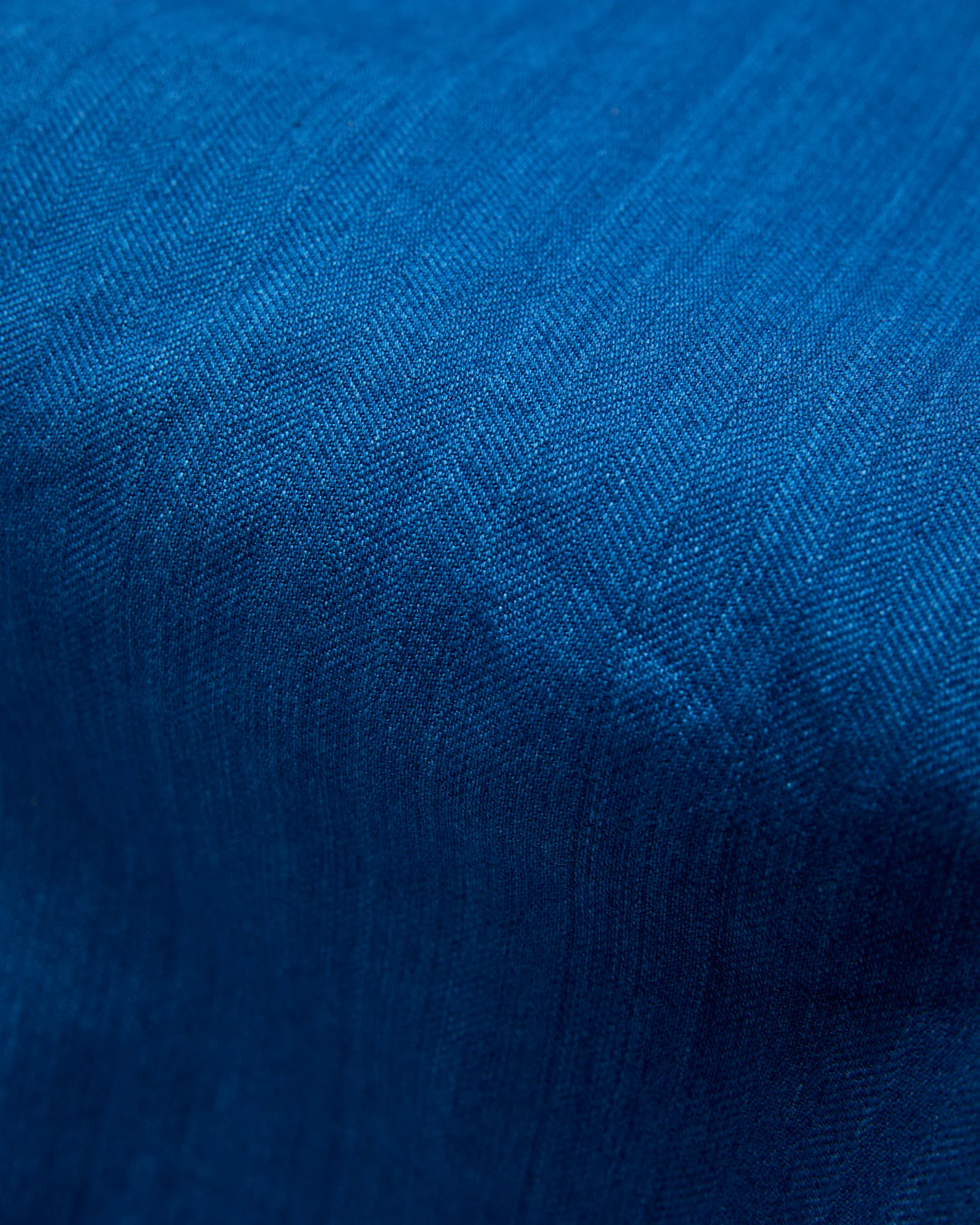 "Asagi" Herringbone Short Sleeve Shirt in Natural Indigo - Image 7