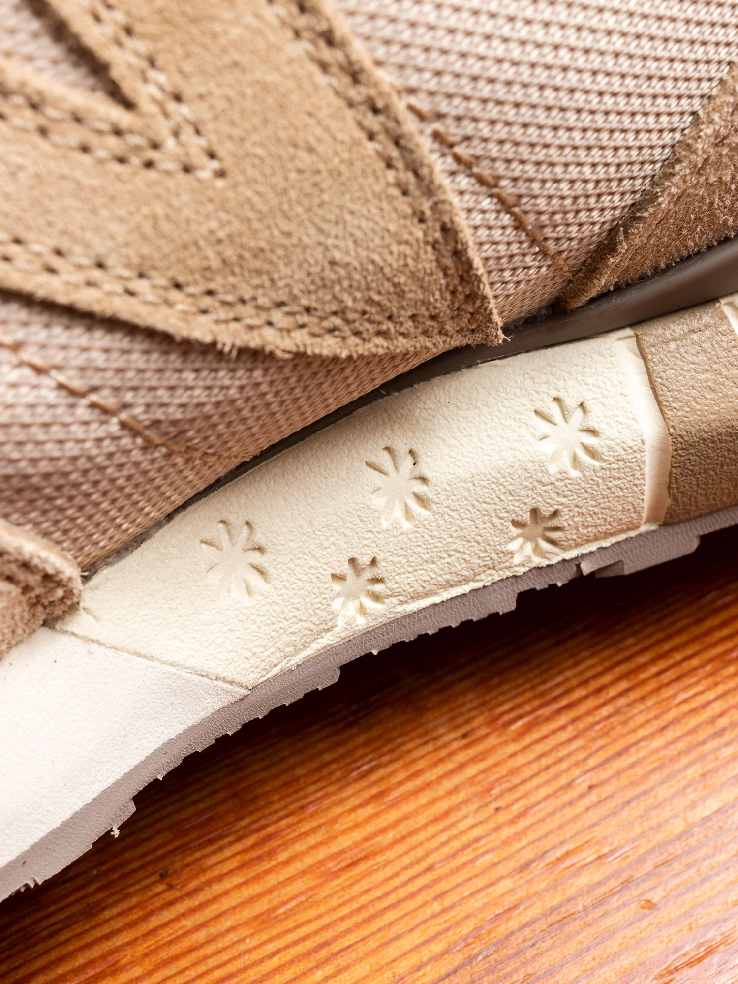 Attica Trainers in Beige - Image 7