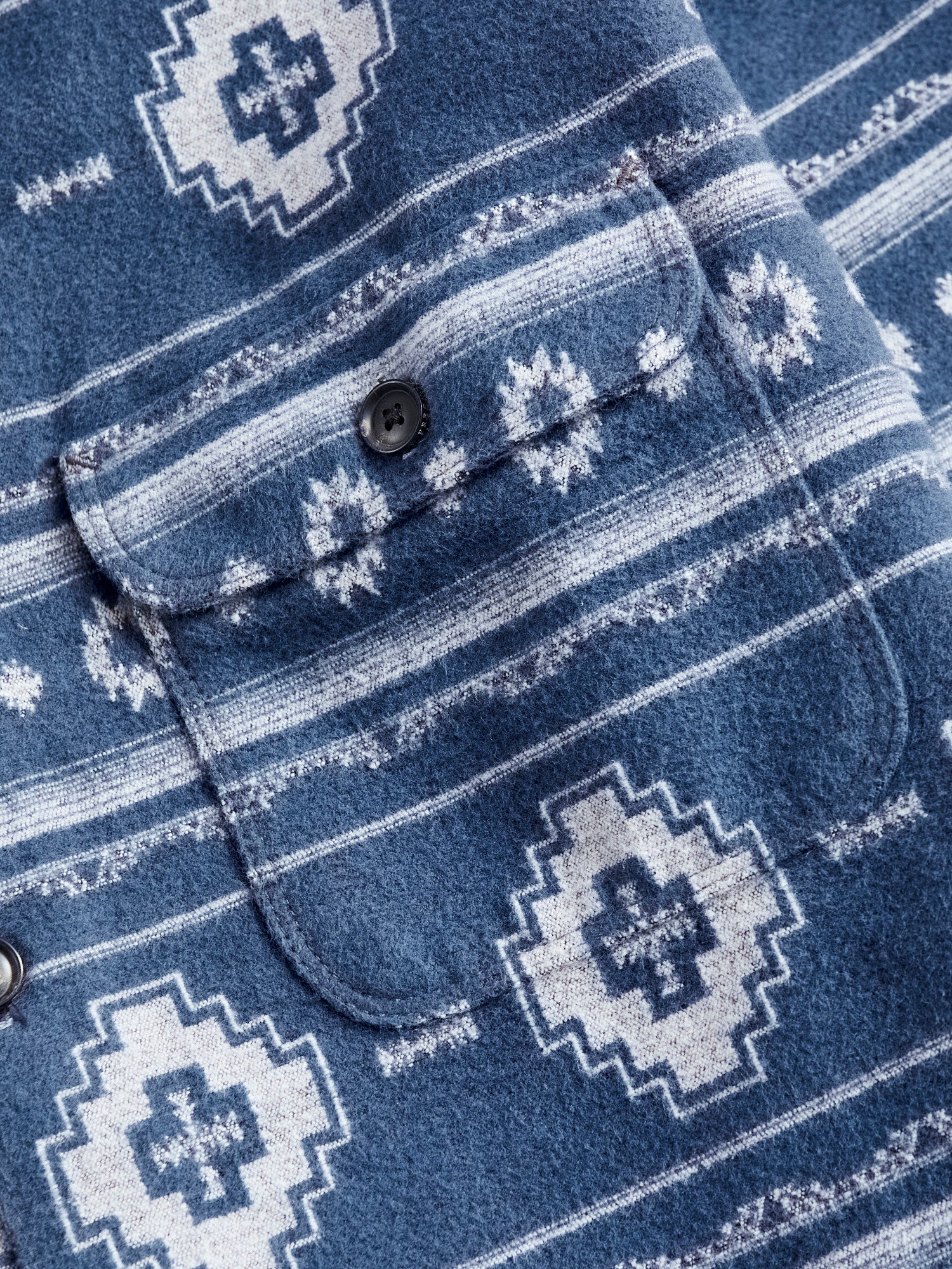 Benson Flannel Work Shirt in Blue Southwest - Image 4