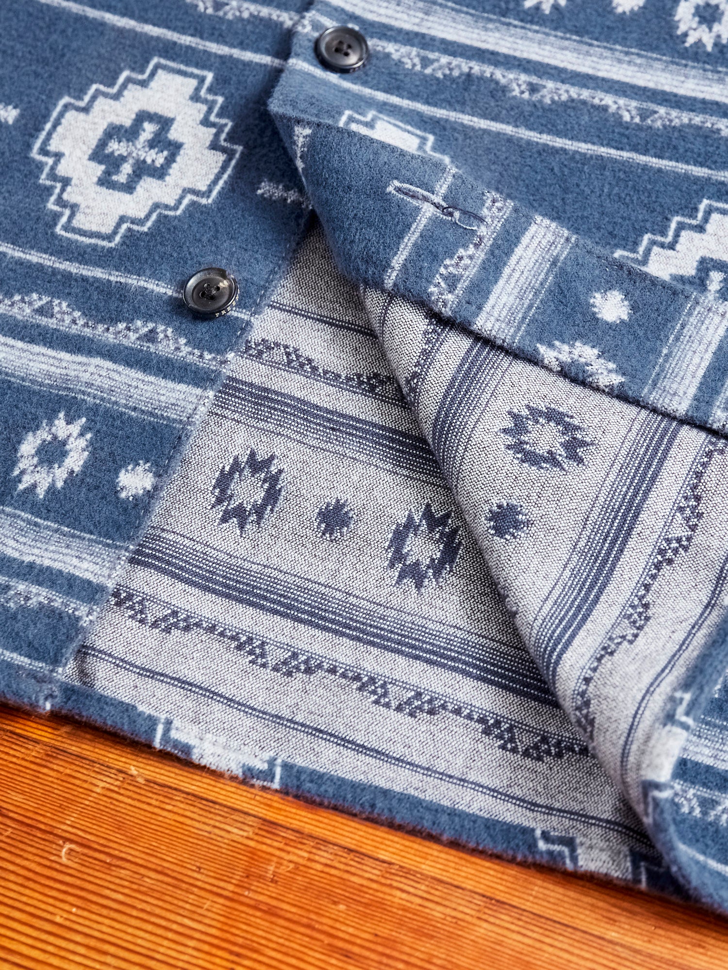 Benson Flannel Work Shirt in Blue Southwest - Image 7