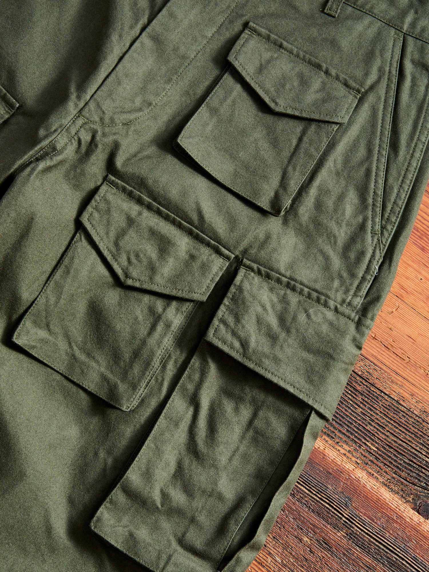 Brushed Herringbone FA Flight Cargo Pants in Olive - Image 6