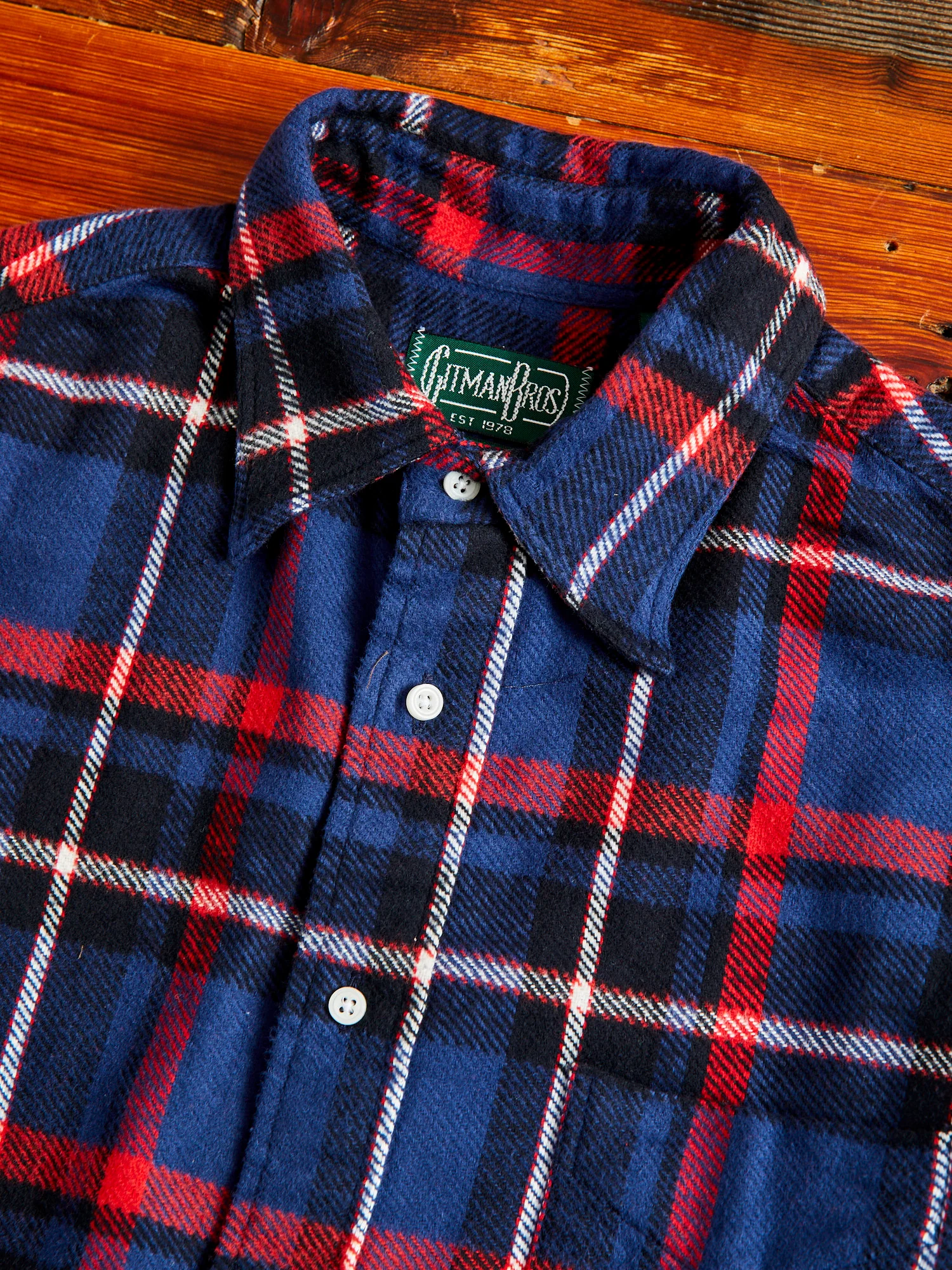 Brushed Triple-Yarn Flannel in Dark Navy - Image 3