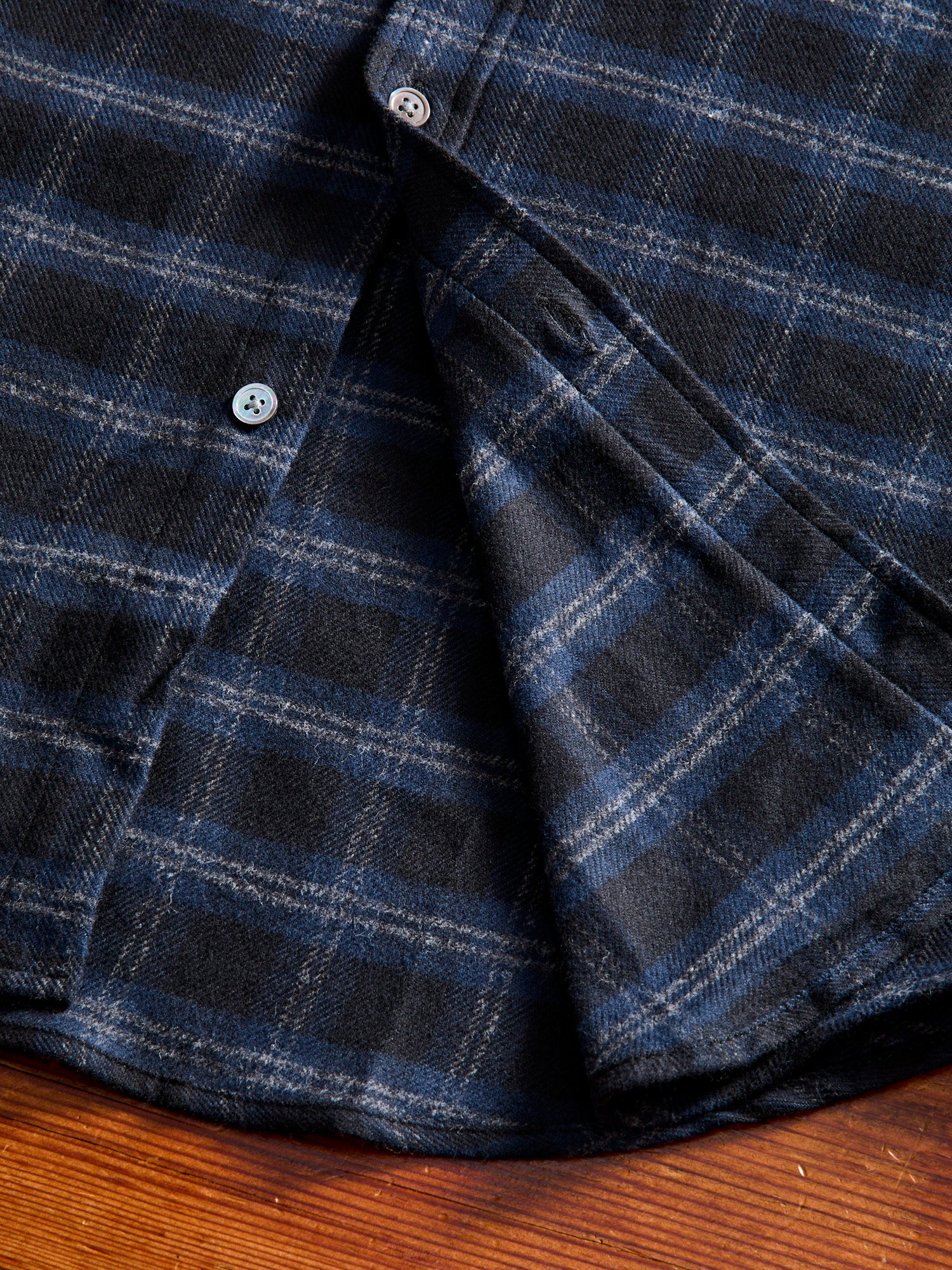 Cachal Button-Up Shirt in Dark Navy - Image 8