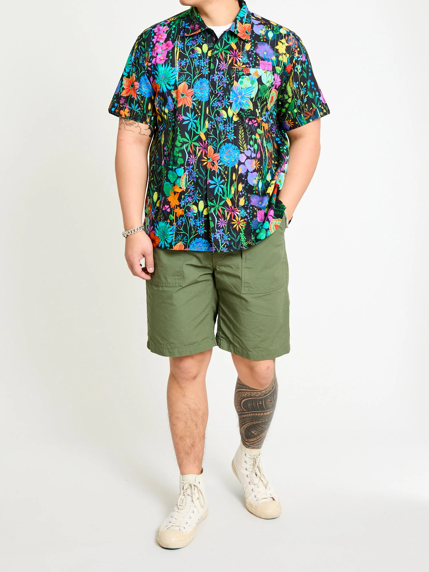 Camp Shirt in Black Floral Lawn - Image 13