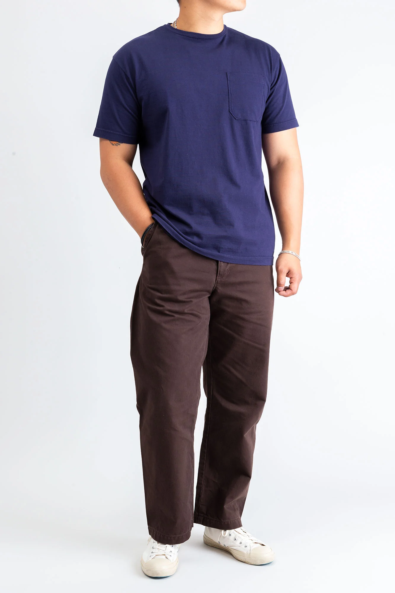 Chop Corner Pocket T-Shirt in Navy - Image 8