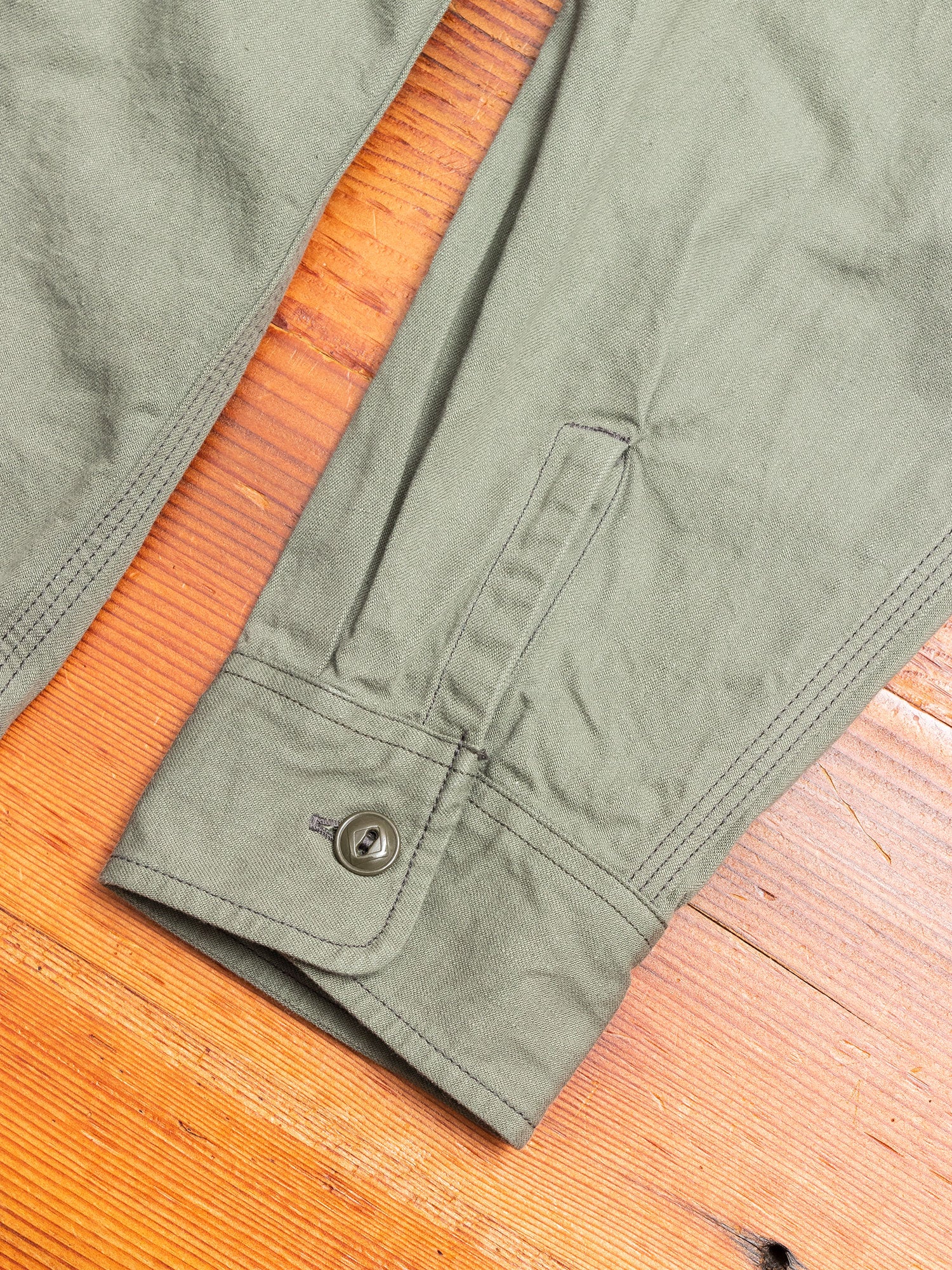 Classic Work Shirt in Olive - Image 5