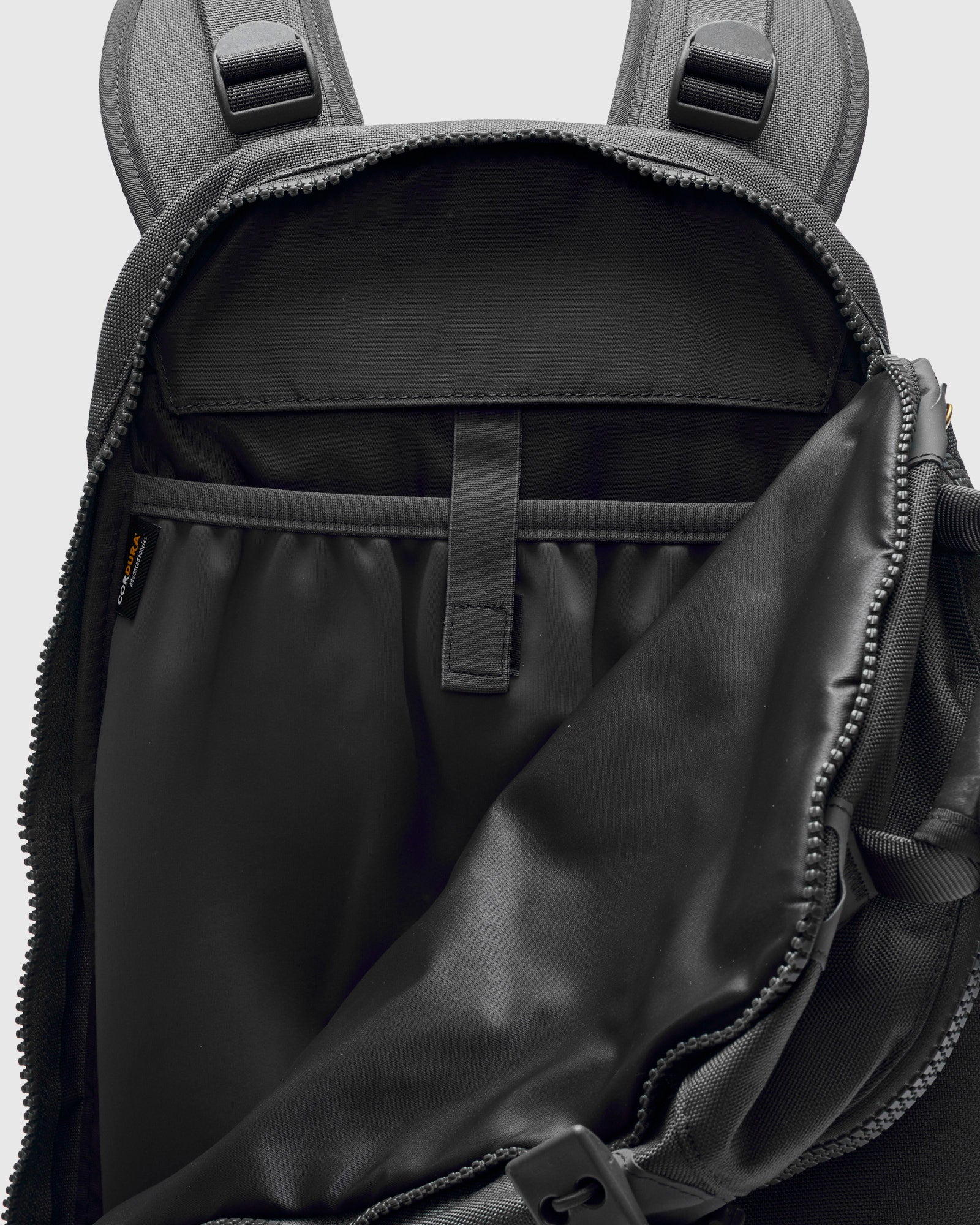 Cordura 20L Backpack in Charcoal Lambskin - Image 10