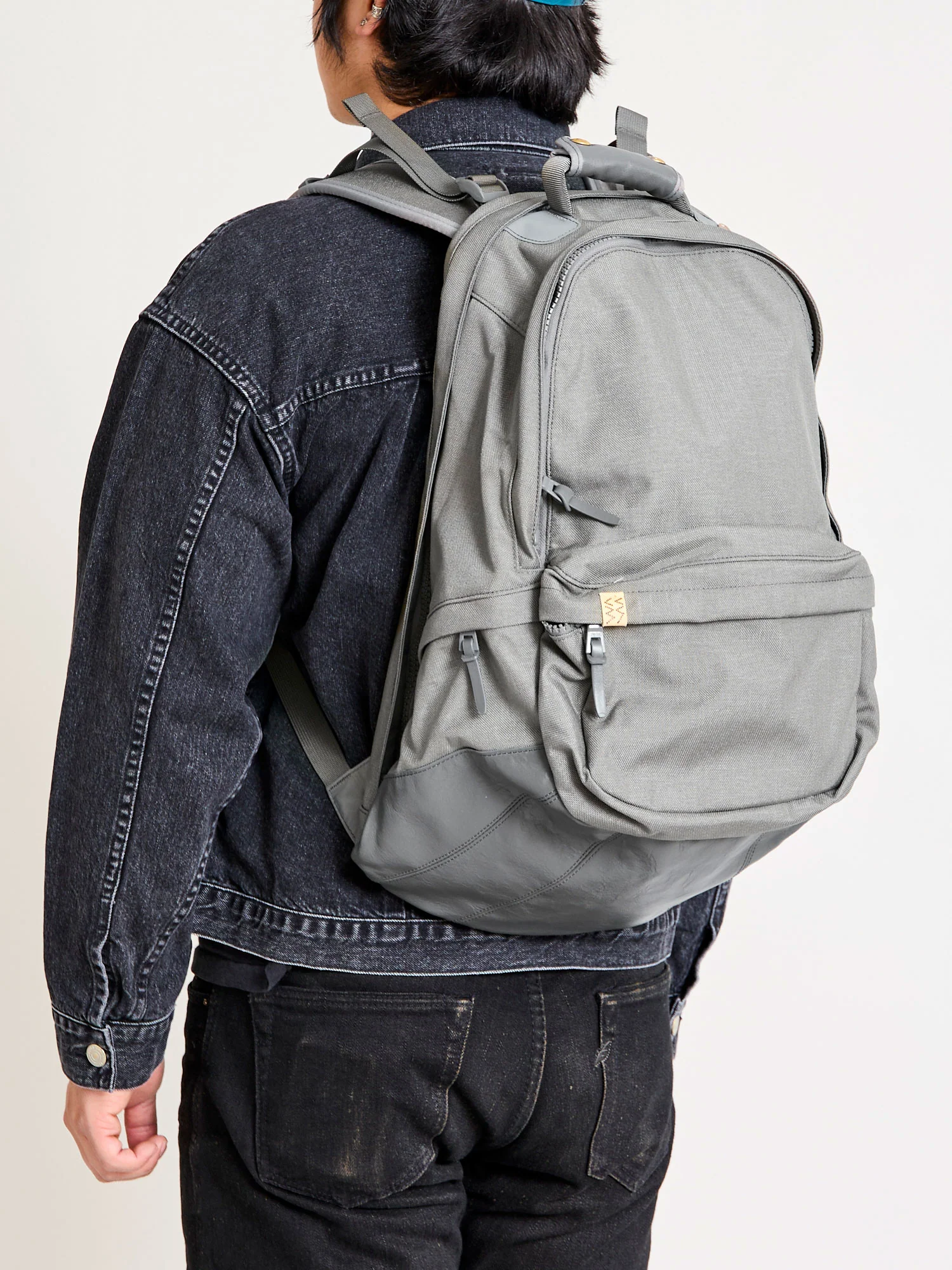 Cordura 22L Backpack in Grey Lambskin - Image 2
