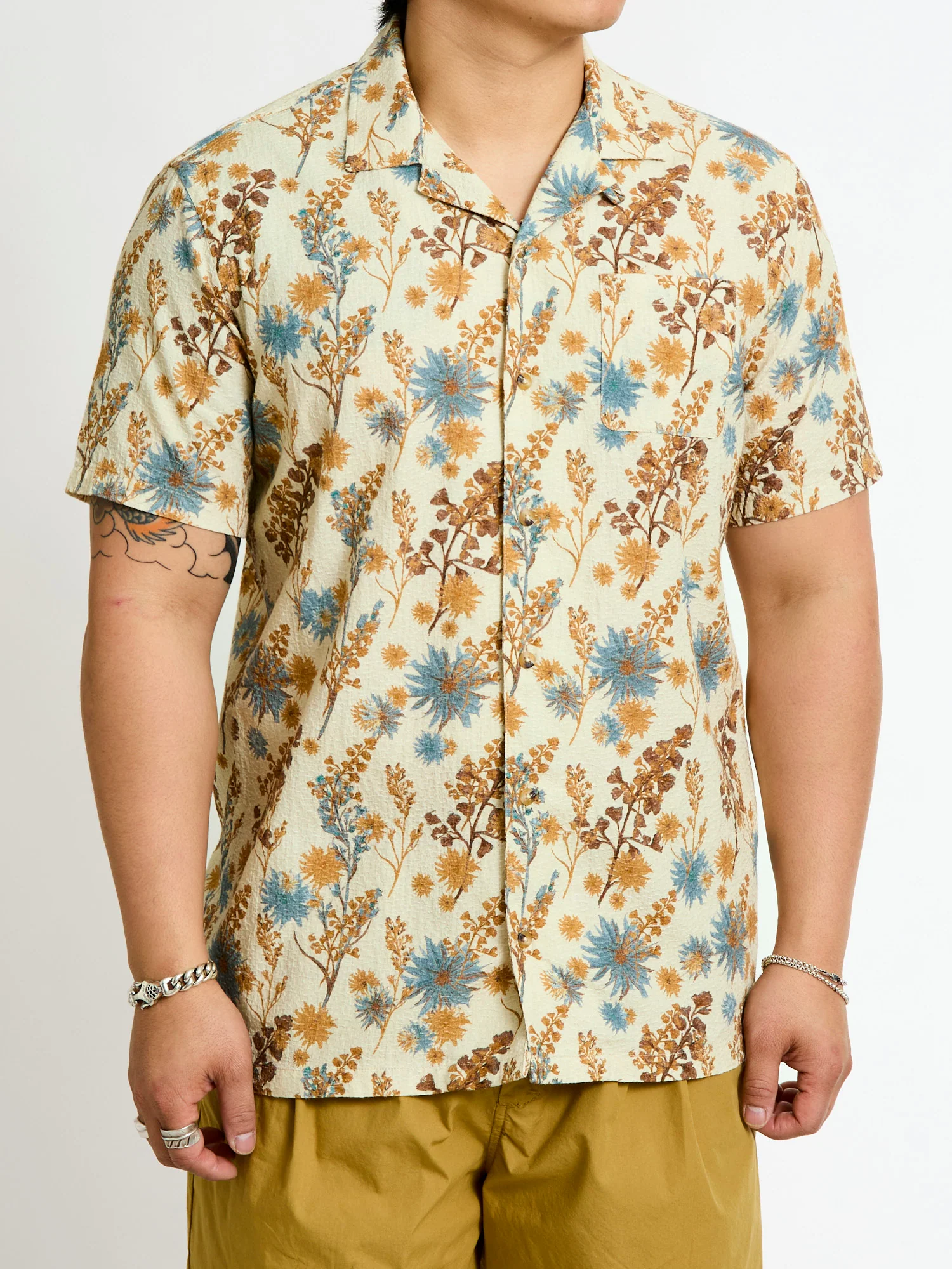 Crammond Shirt in Ecru Thistle Print - Image 2