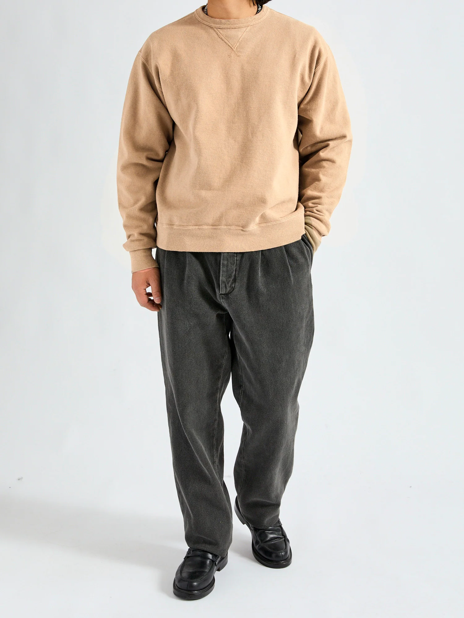 Crewneck Sweatshirt in Coffee - Image 9