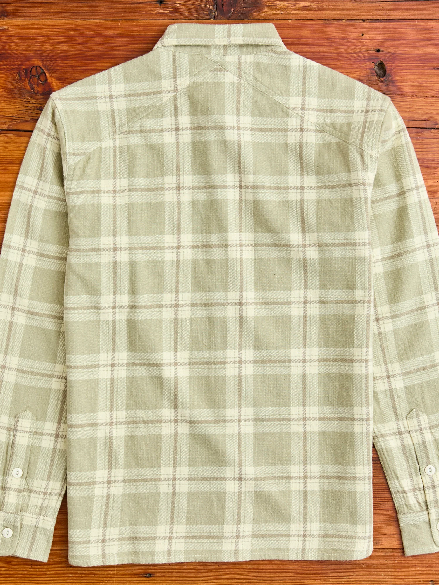 Crosscut Flannel in Seafoam Slub Check - Image 9