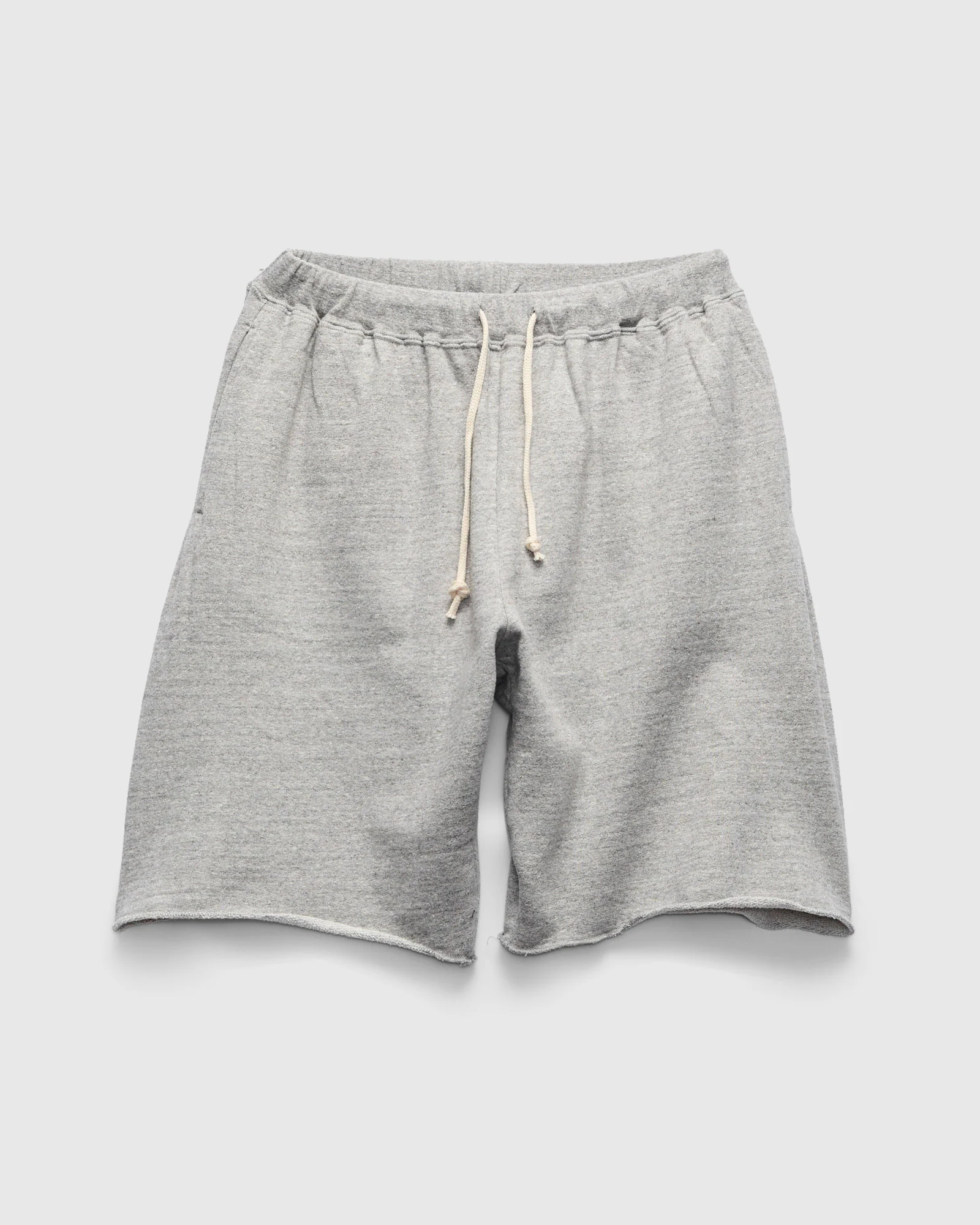 Cut Off Sweatshort in Heather Grey