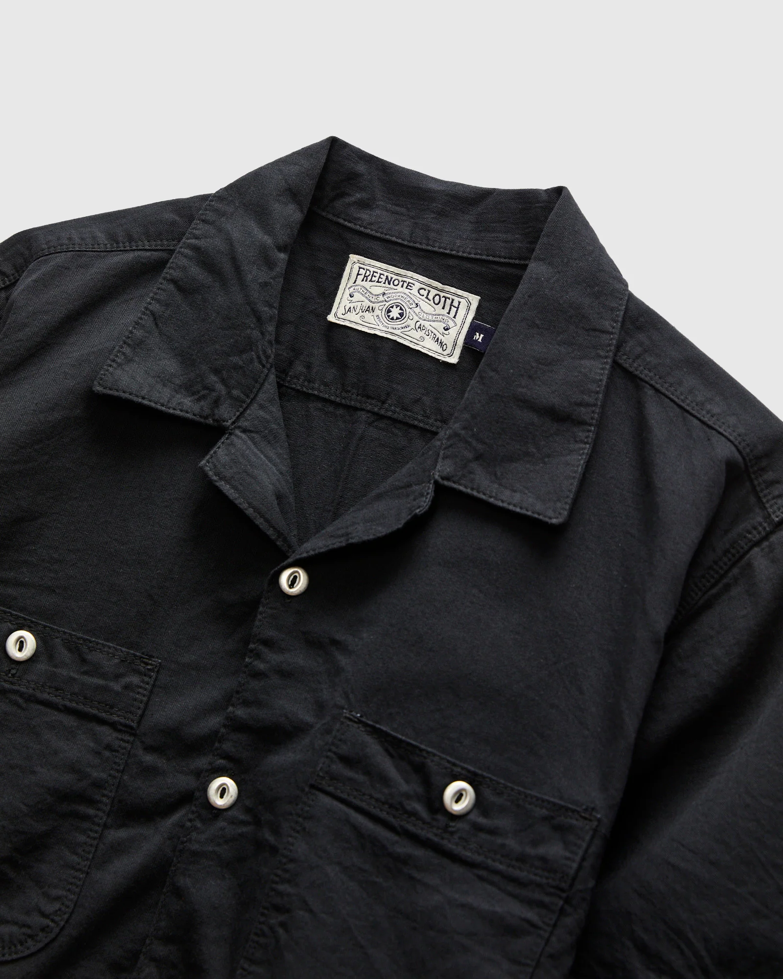 Dayton Short Sleeve Workshirt in Black Herringbone - Image 4