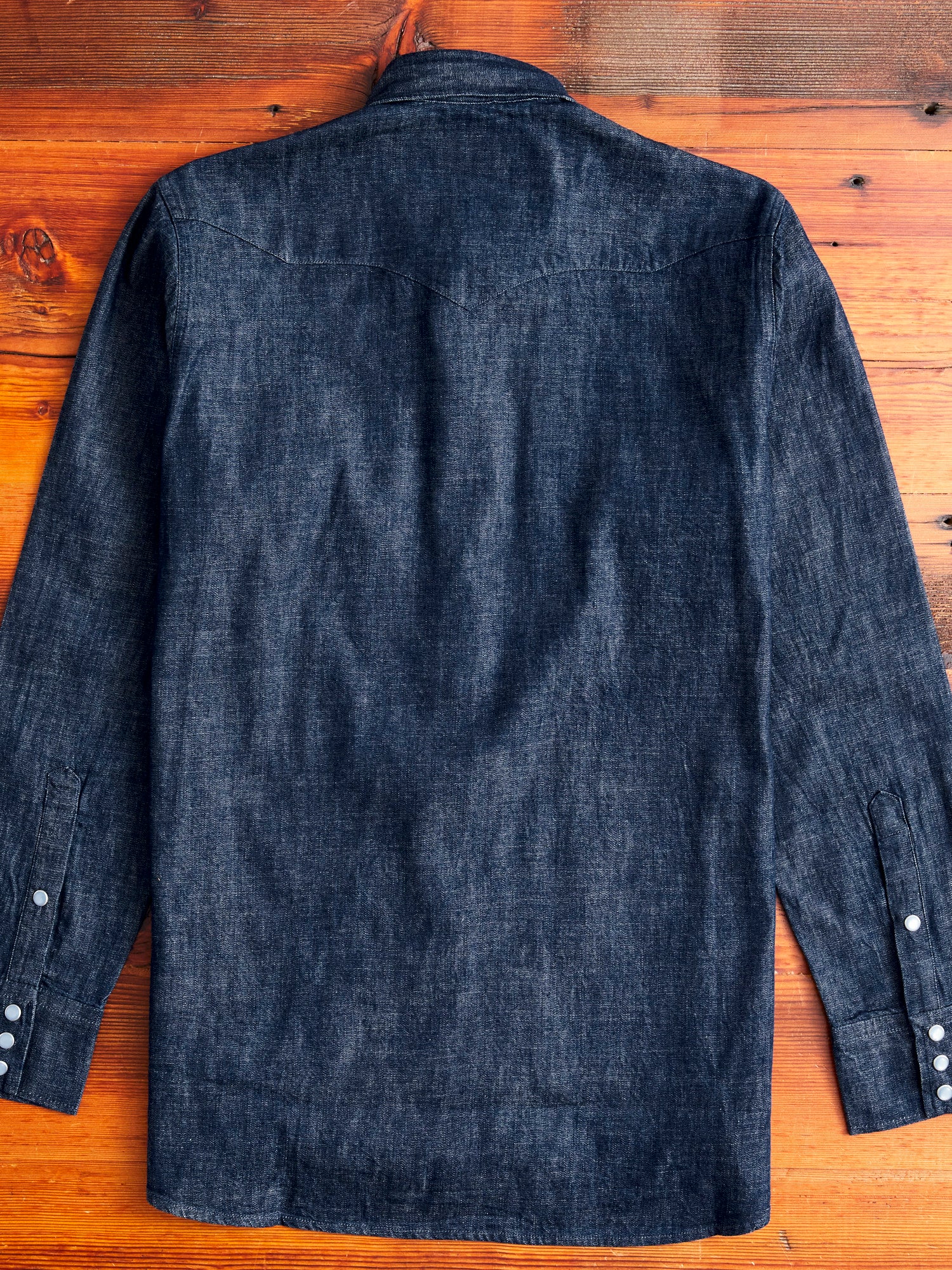 Denim Pearl Snap Shirt in Rinsed Indigo - Image 9