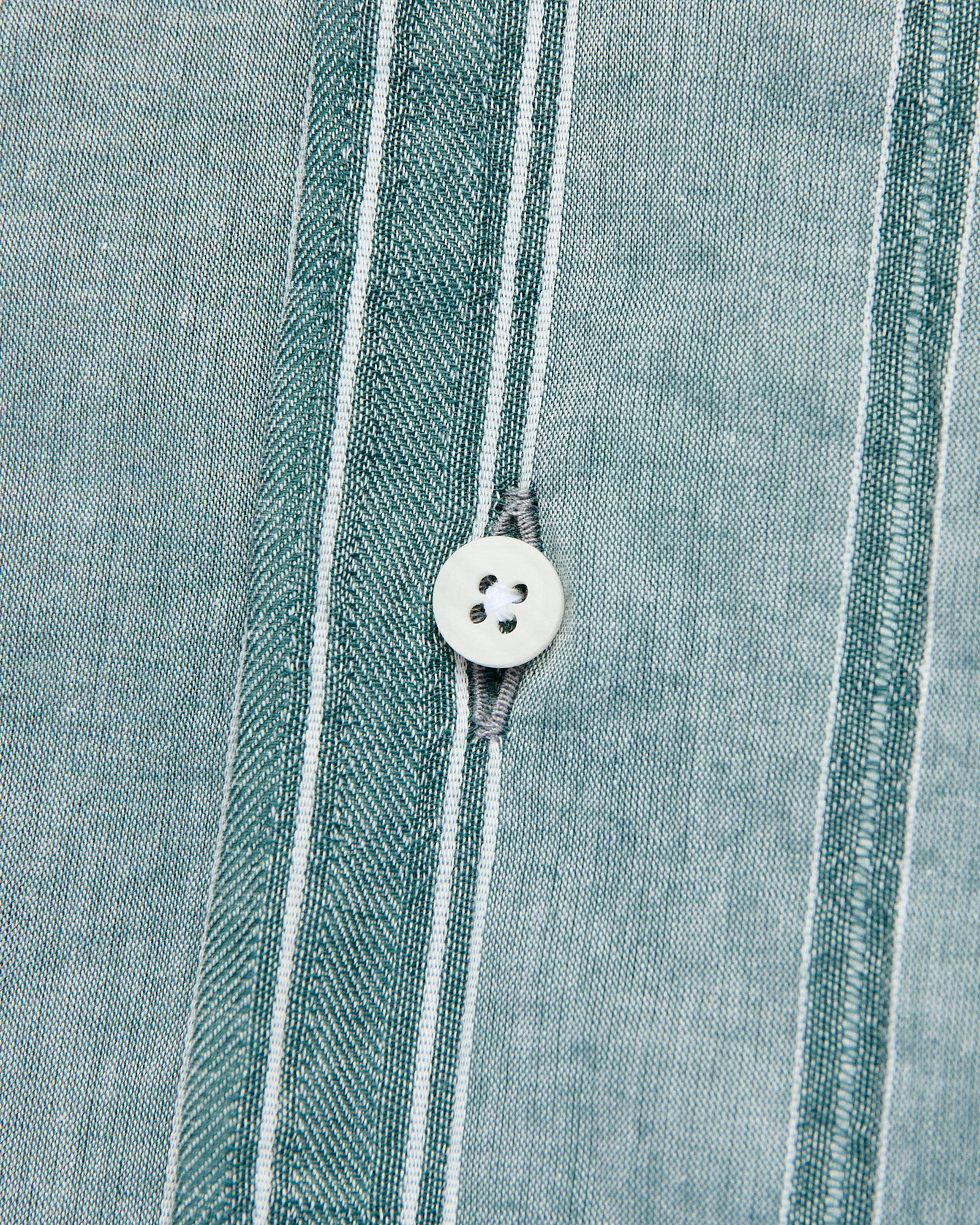 Dobby Camp Shirt in Green - Image 5
