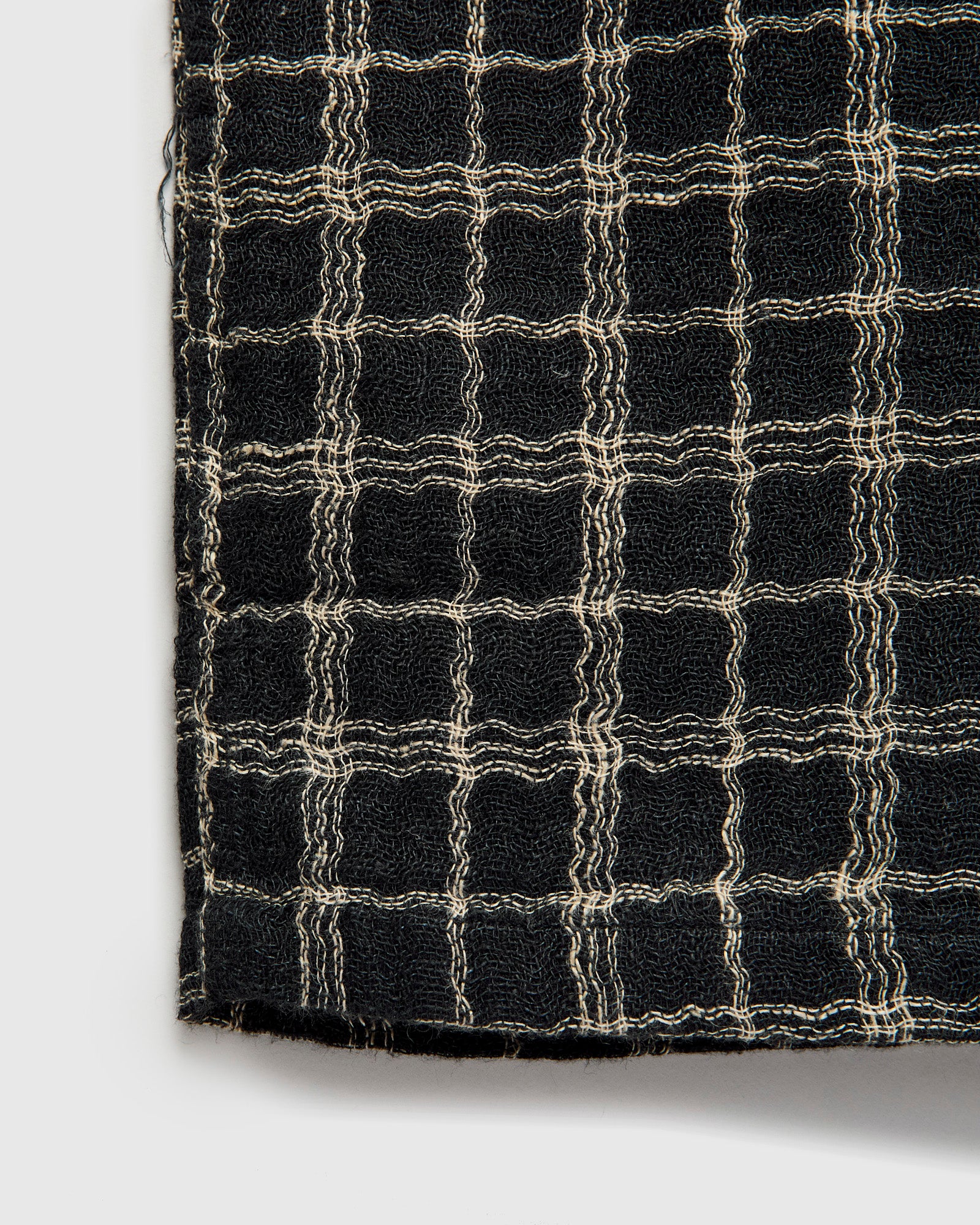 Dorne Shirt in Black - Image 6