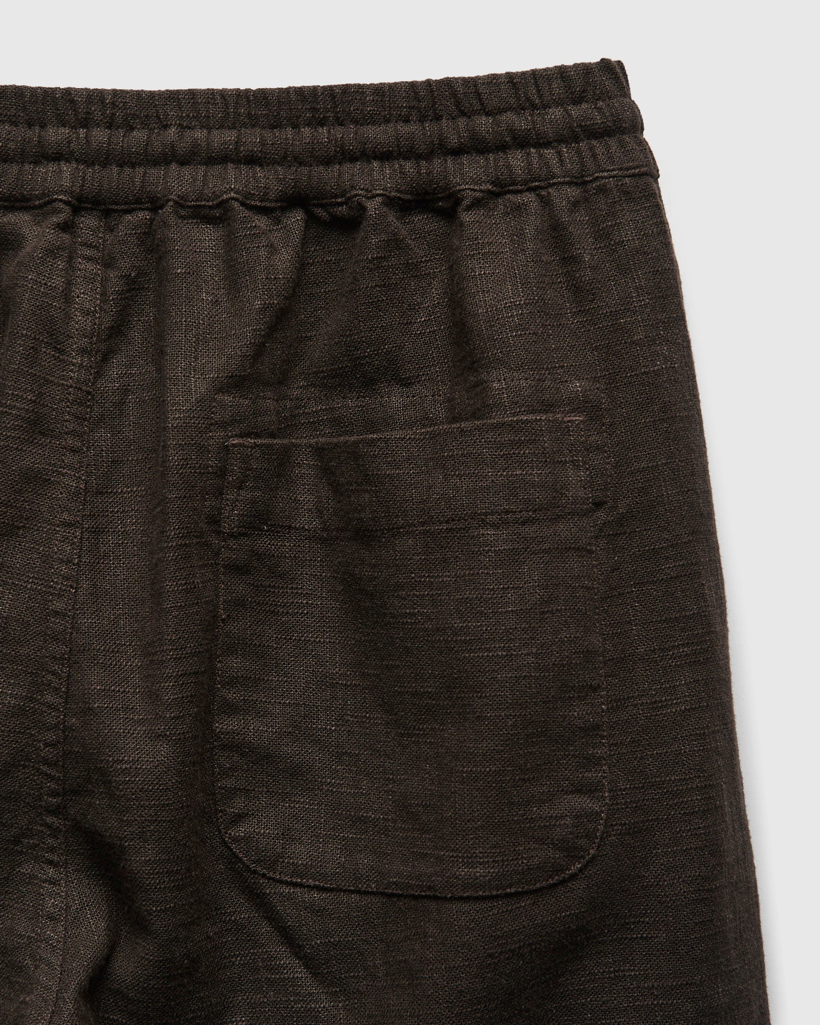 Linen Drawstring Short in Chocolate - Image 7
