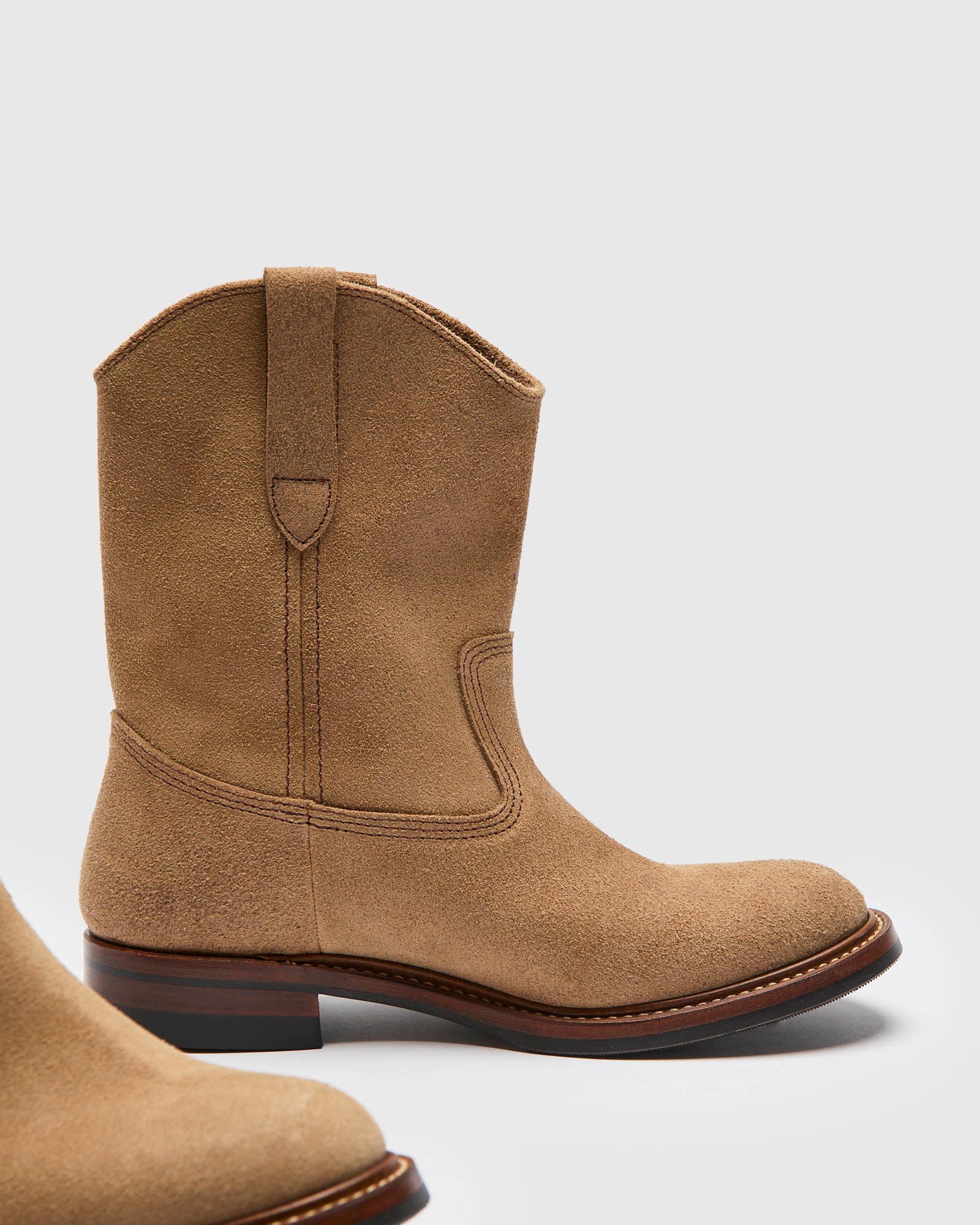 Duke Roper Boot in Horween Natural Roughout - Image 4