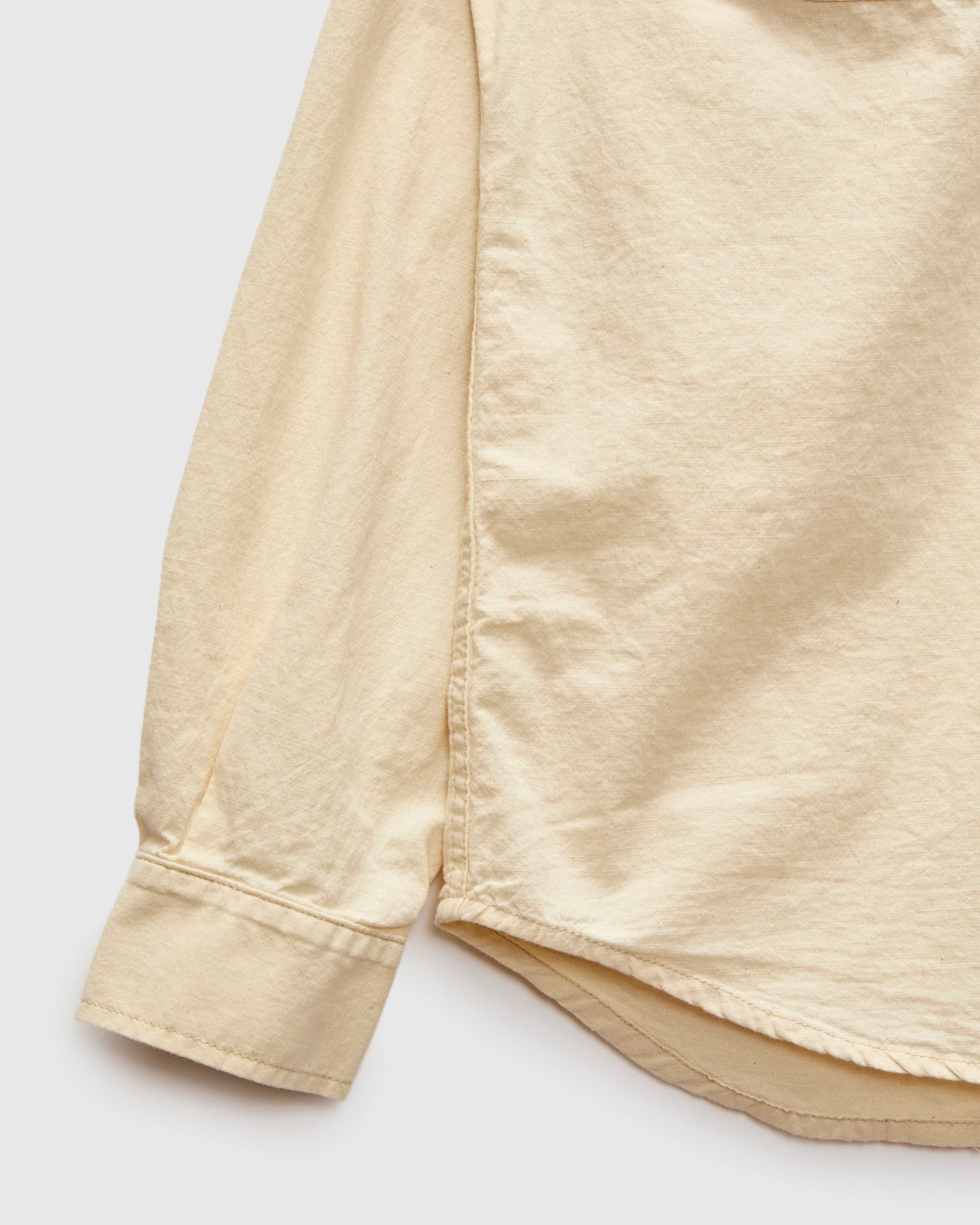 Earl Chambray Shirt in Natural - Image 7
