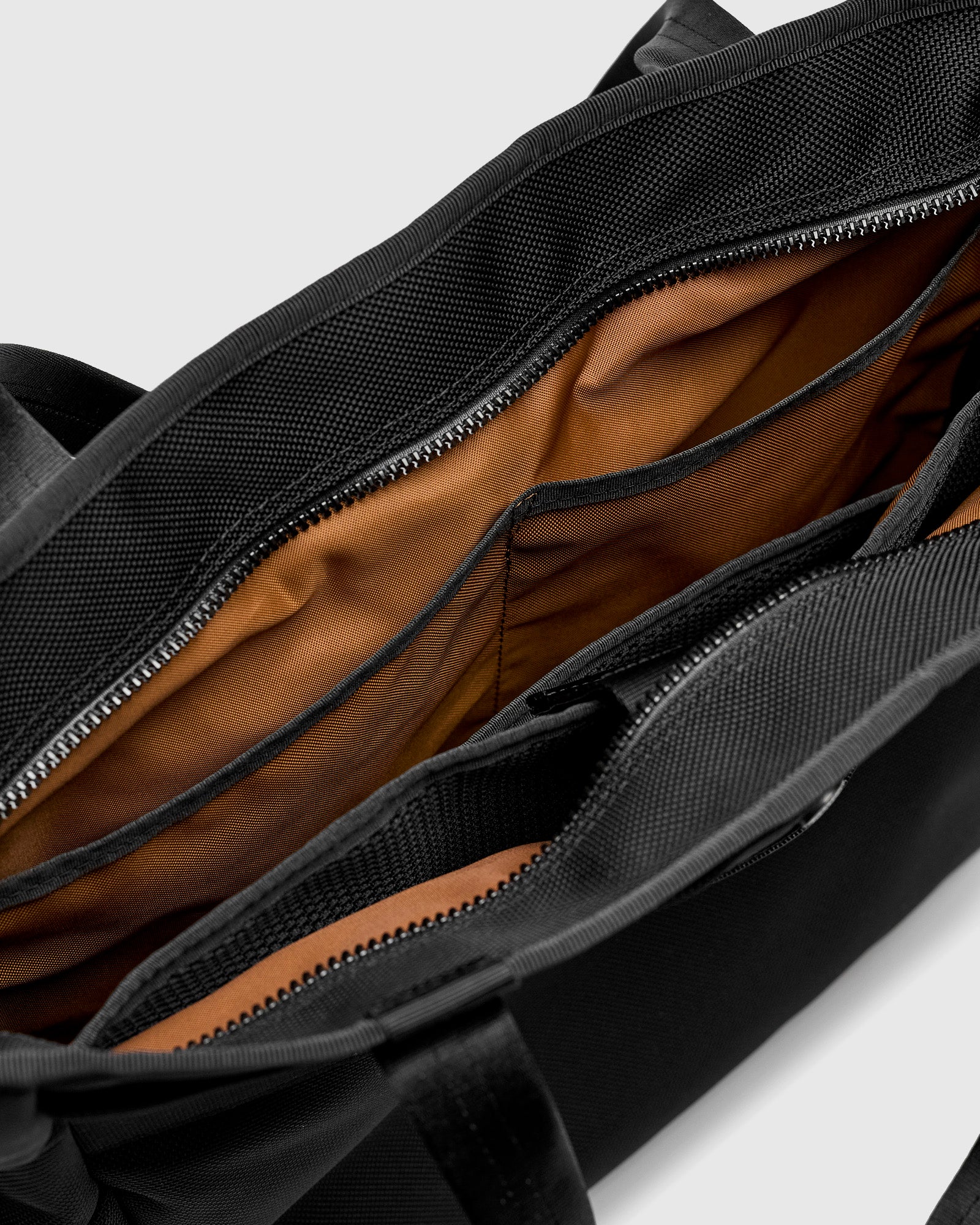 Explorer 2-Way Tote Bag in Black - Image 10