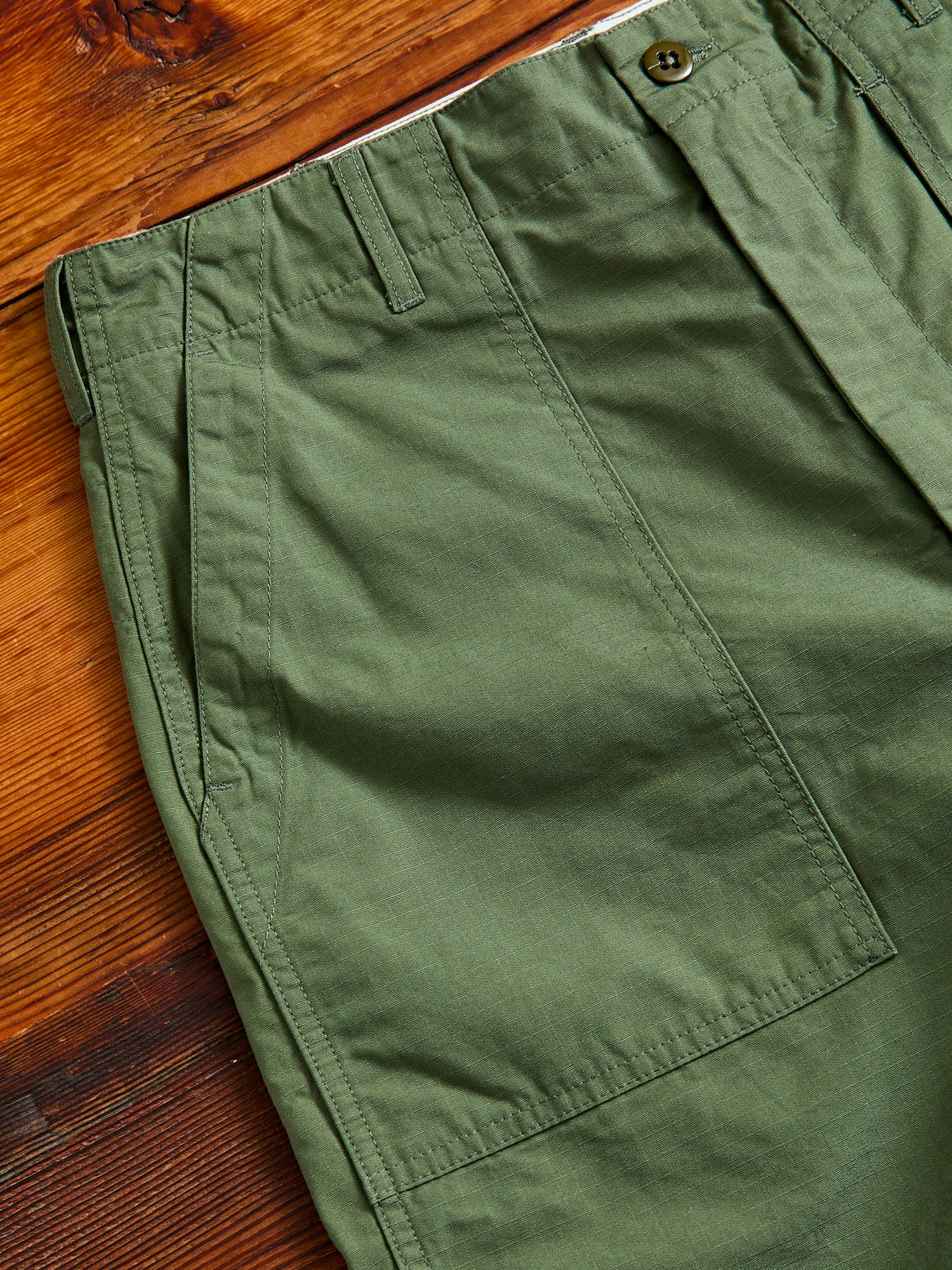 Fatigue Shorts in Olive Cotton Ripstop - Image 3