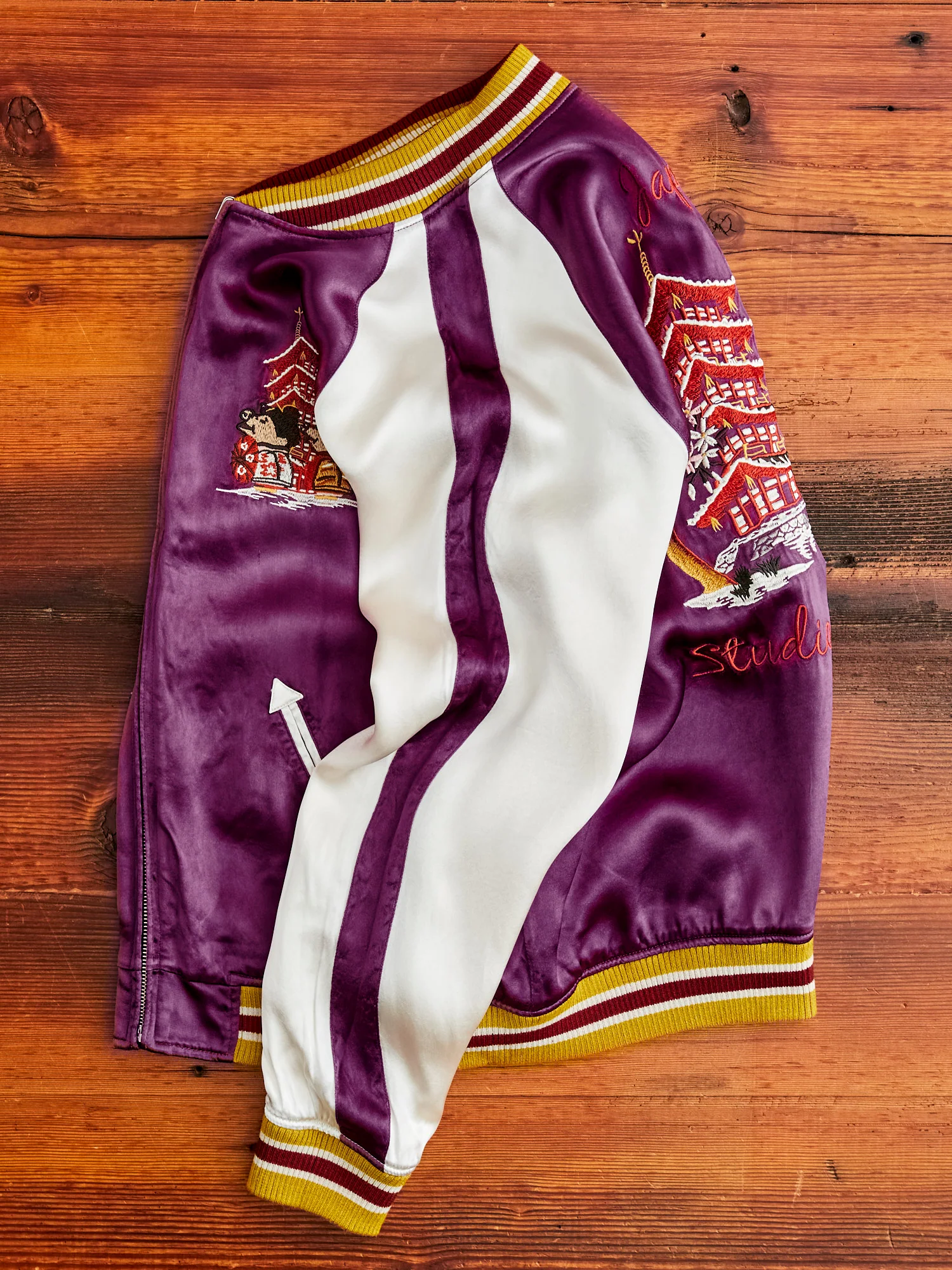 "Festival" Reversible Sukajan Souvenir Jacket in Blue/Purple - Image 9