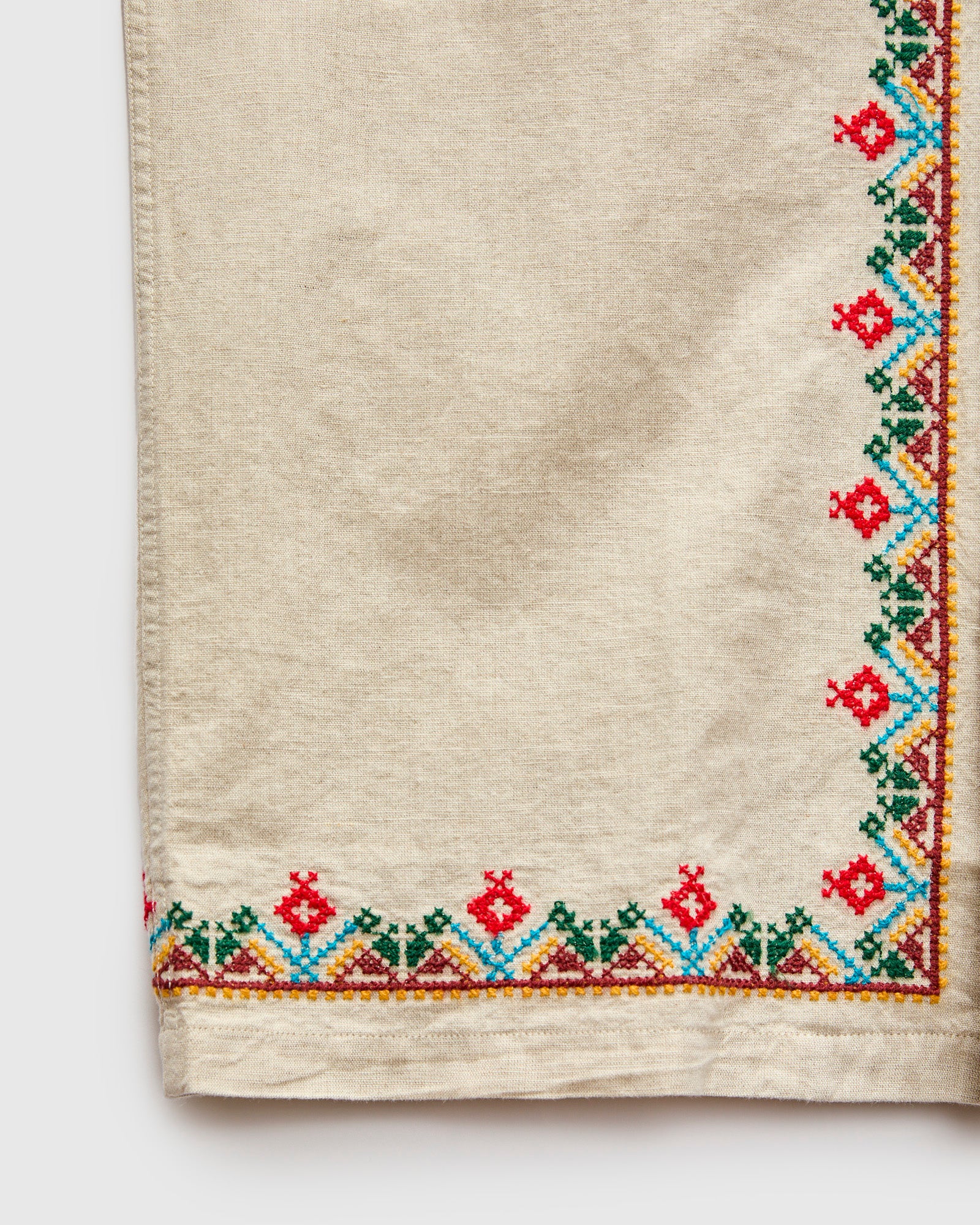 Folclore Embroidery Shirt in Natural - Image 7