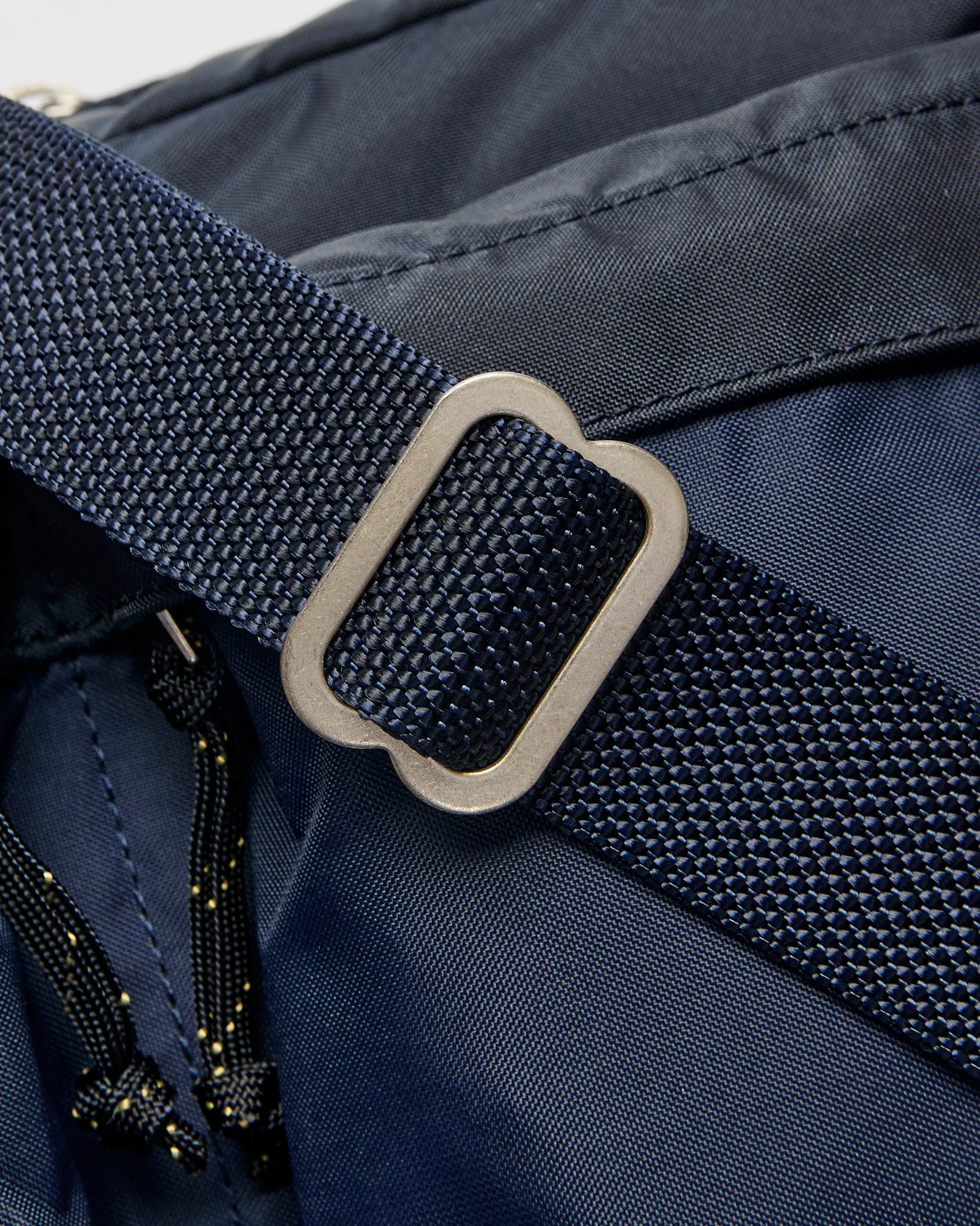 5457 "Force" Shoulder Bag in Navy - Image 9