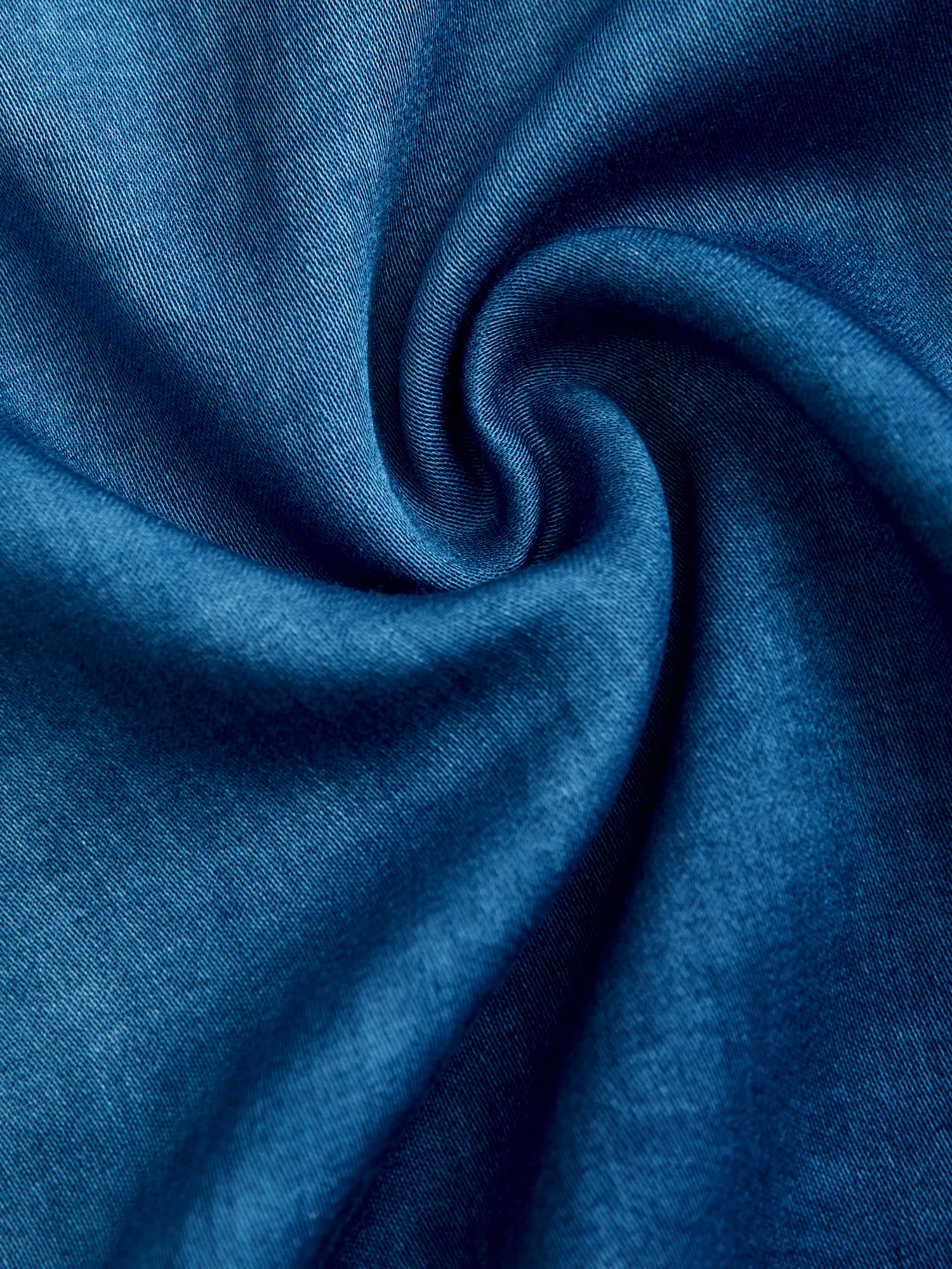 Hand-Dyed Short Sleeve Shirt in Indigo Gradient - Image 9