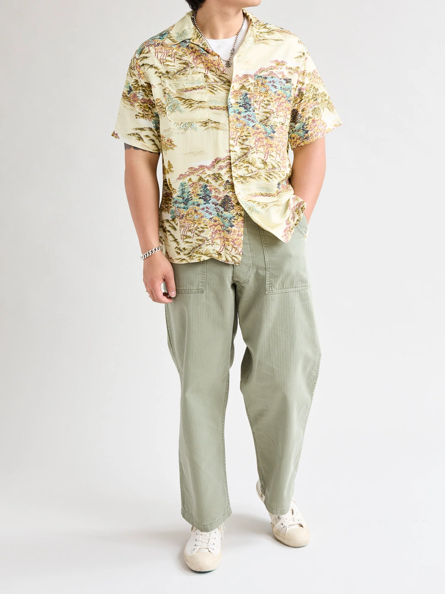 Hawaiian Vacation Shirt in Yellow Foliage - Image 10