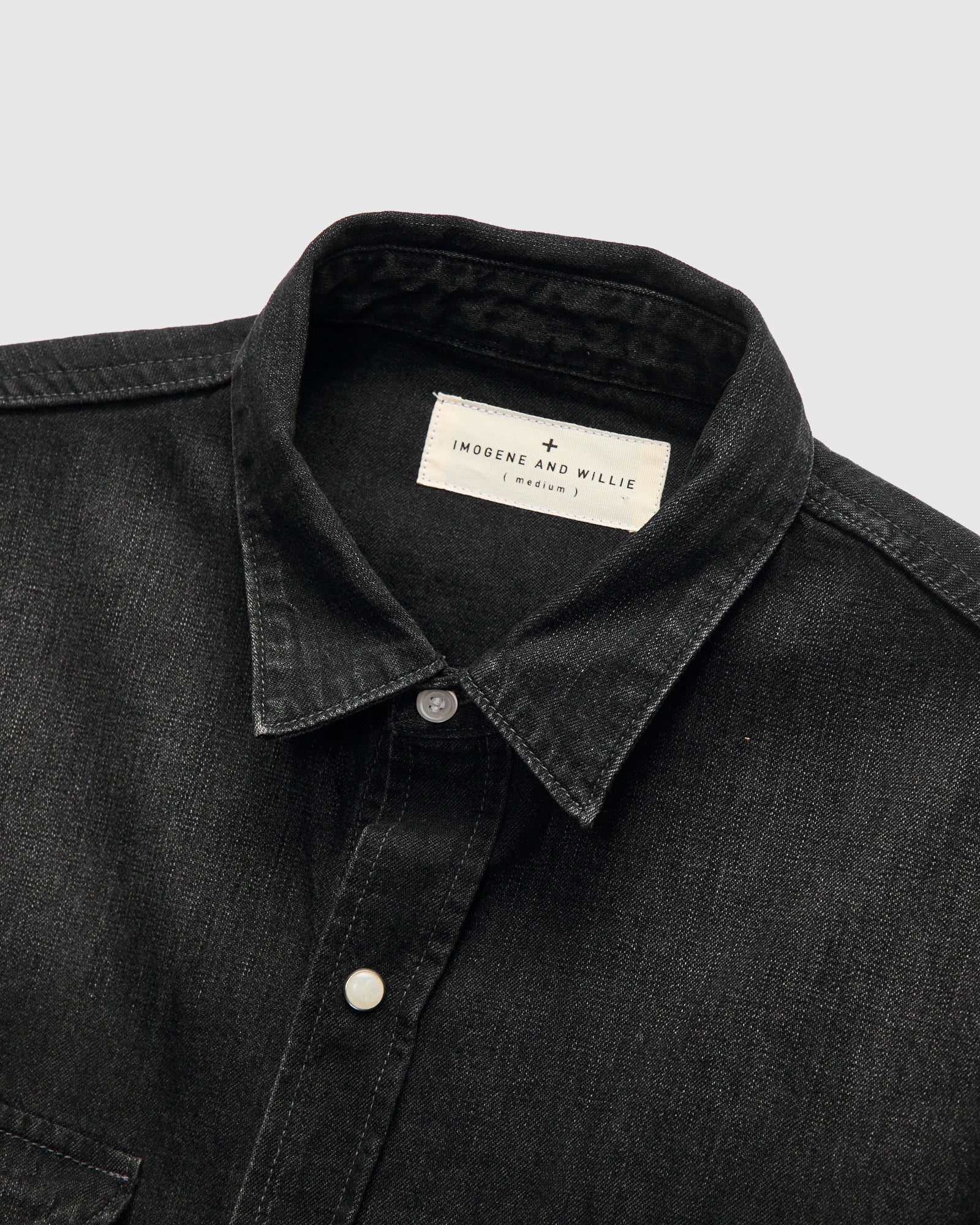 Hayes Pearl Snap Shirt in Washed Black - Image 4