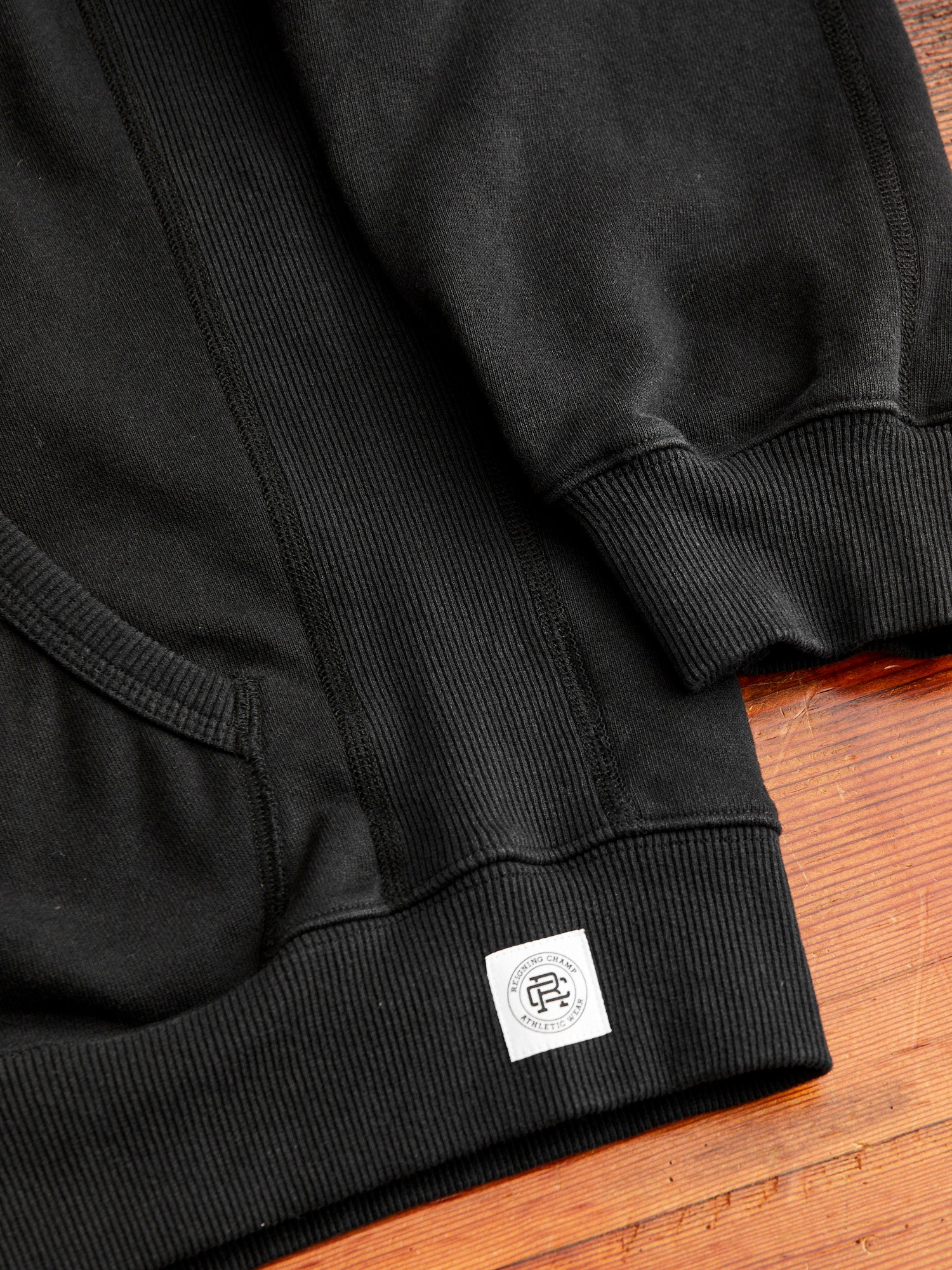 Heavyweight Fleece Full Zip Hoodie in Black - Image 9