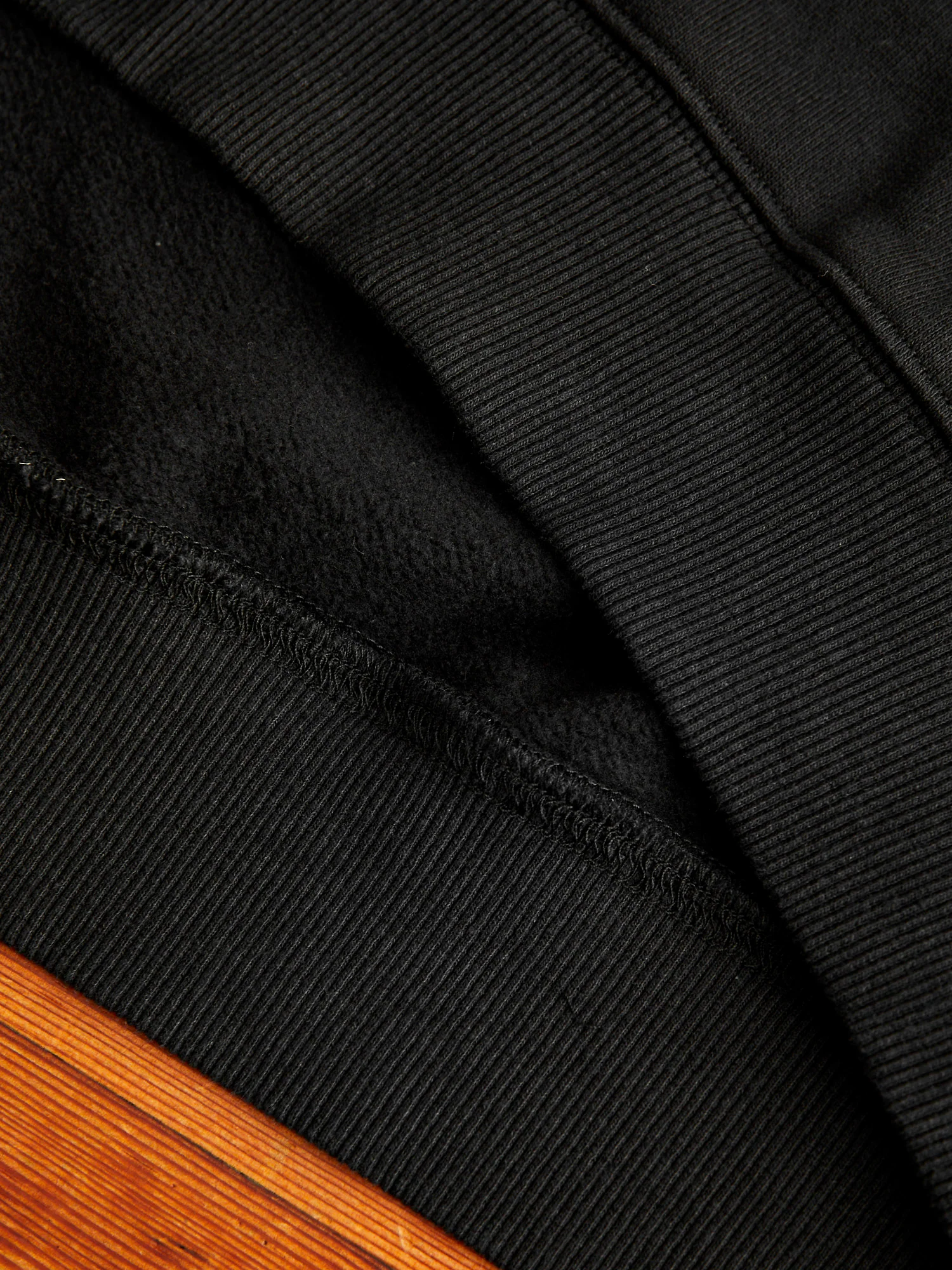Heavyweight Fleece Relaxed Crewneck in Black - Image 5