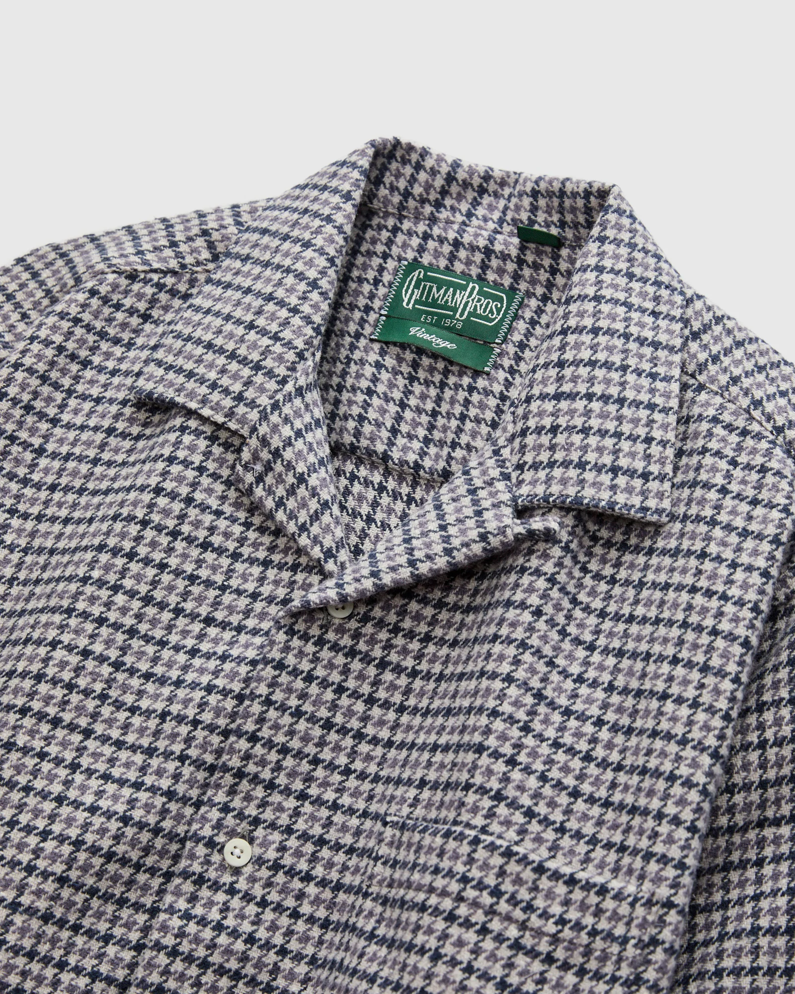 Houndstooth Check Camp Shirt in Lavender - Image 4