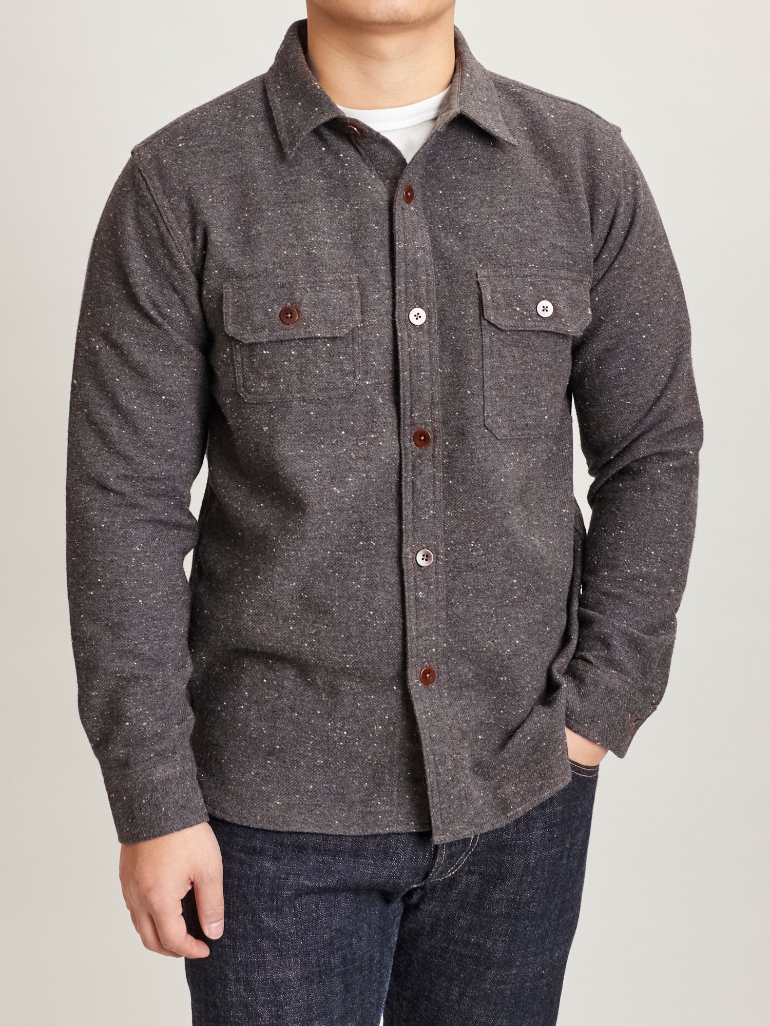 Hunting Nep Flannel in Grey Wool - Image 2