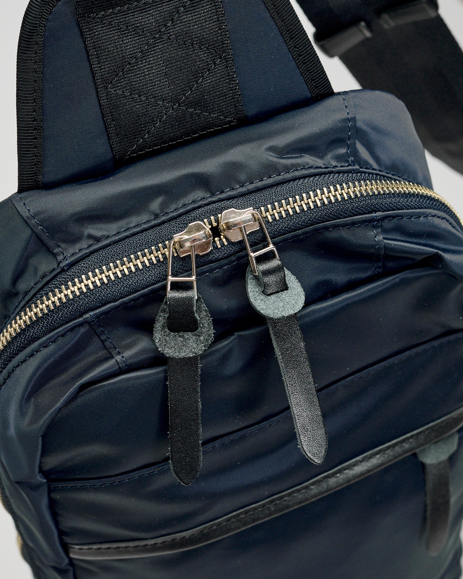 Lightning V2 Shoulder Sling Bag in Navy - Image 4