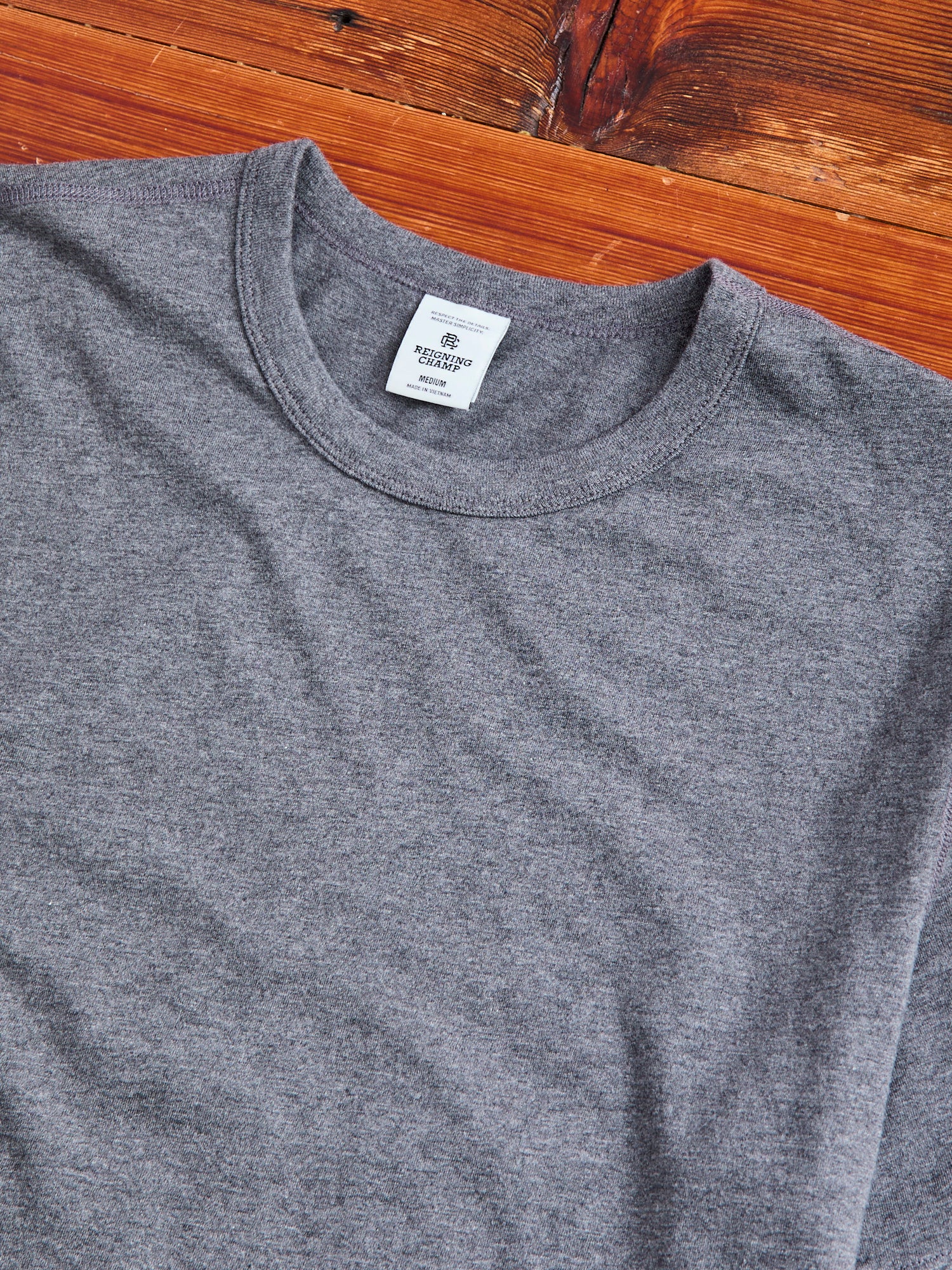Lightweight Jersey T-Shirt in Heather Carbon - Image 2